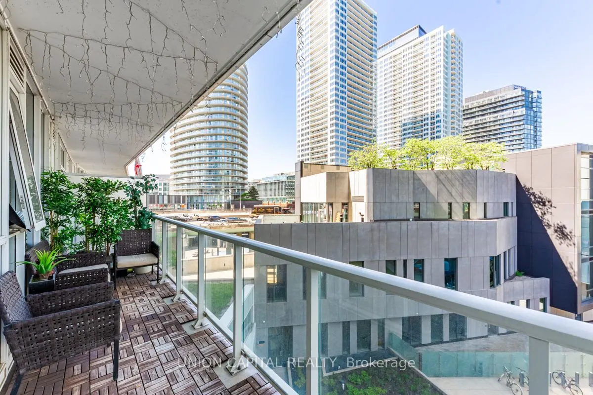 75 Queens Wharf Road, #612