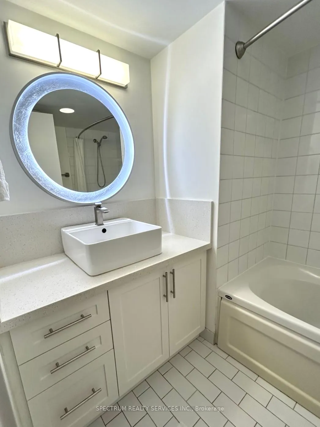 44 St Joseph Street, #1605