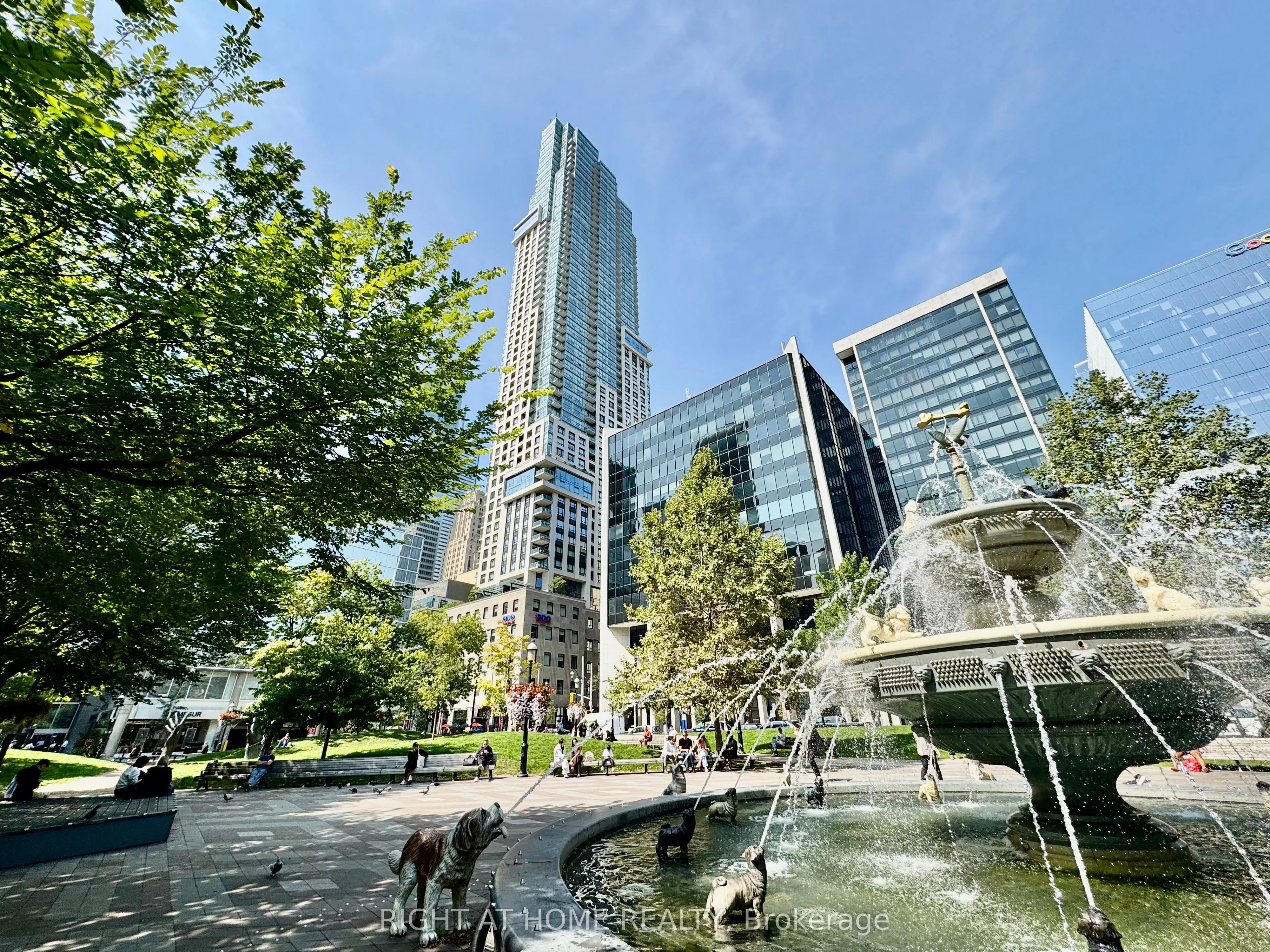 88 Scott Street, #5004