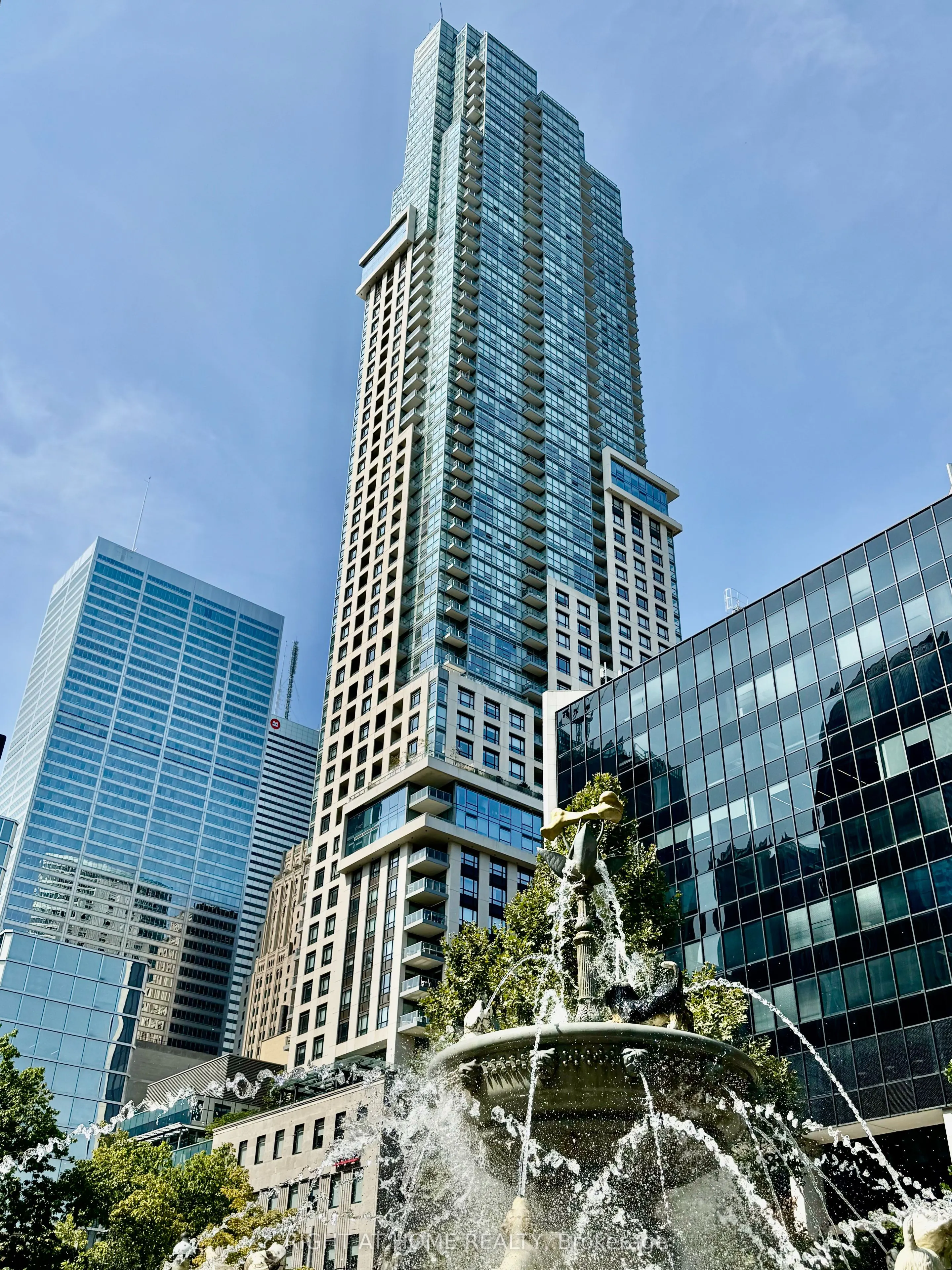 88 Scott Street, #5004