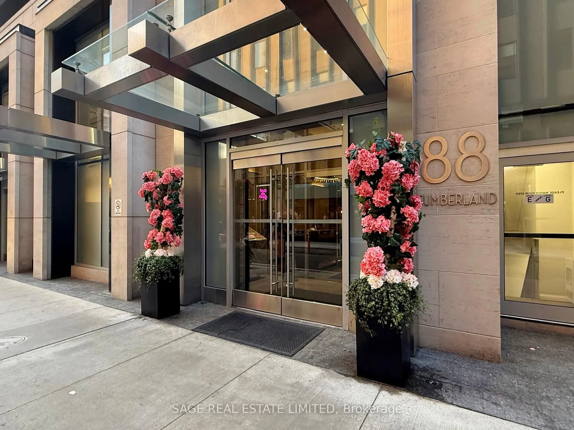 88 Cumberland Street, #2102