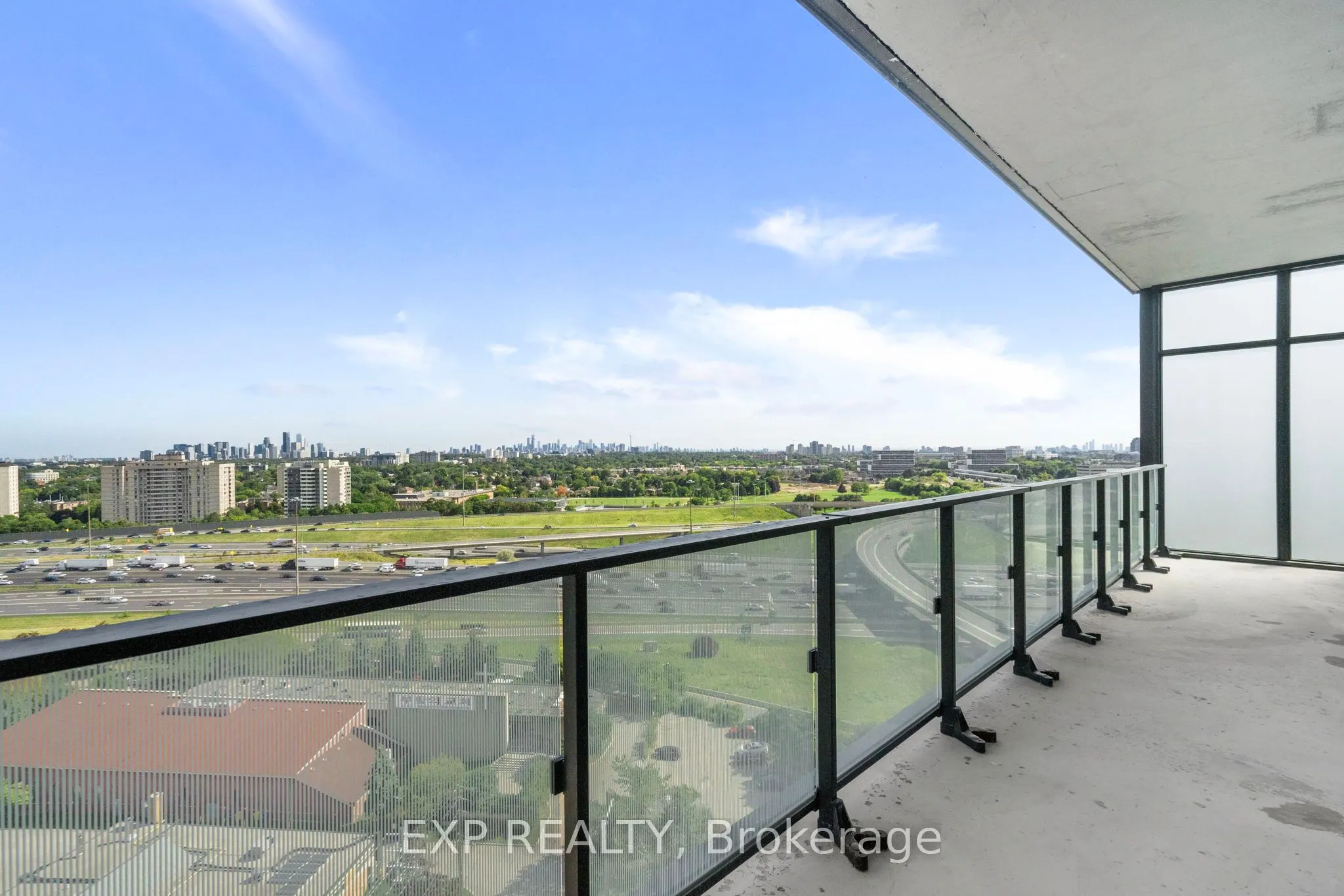 8 TIPPETT Road, #1605