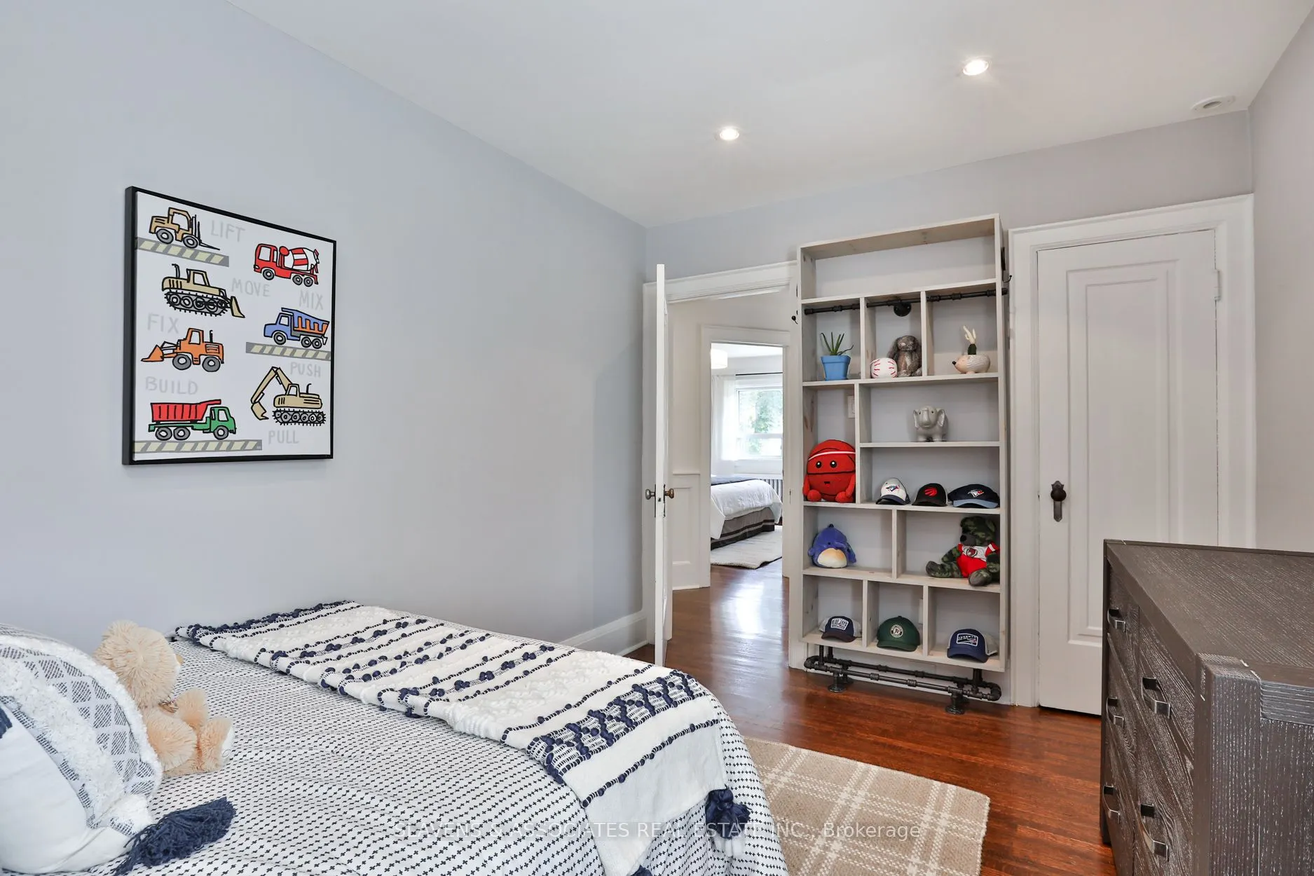 205 Strathearn Road
