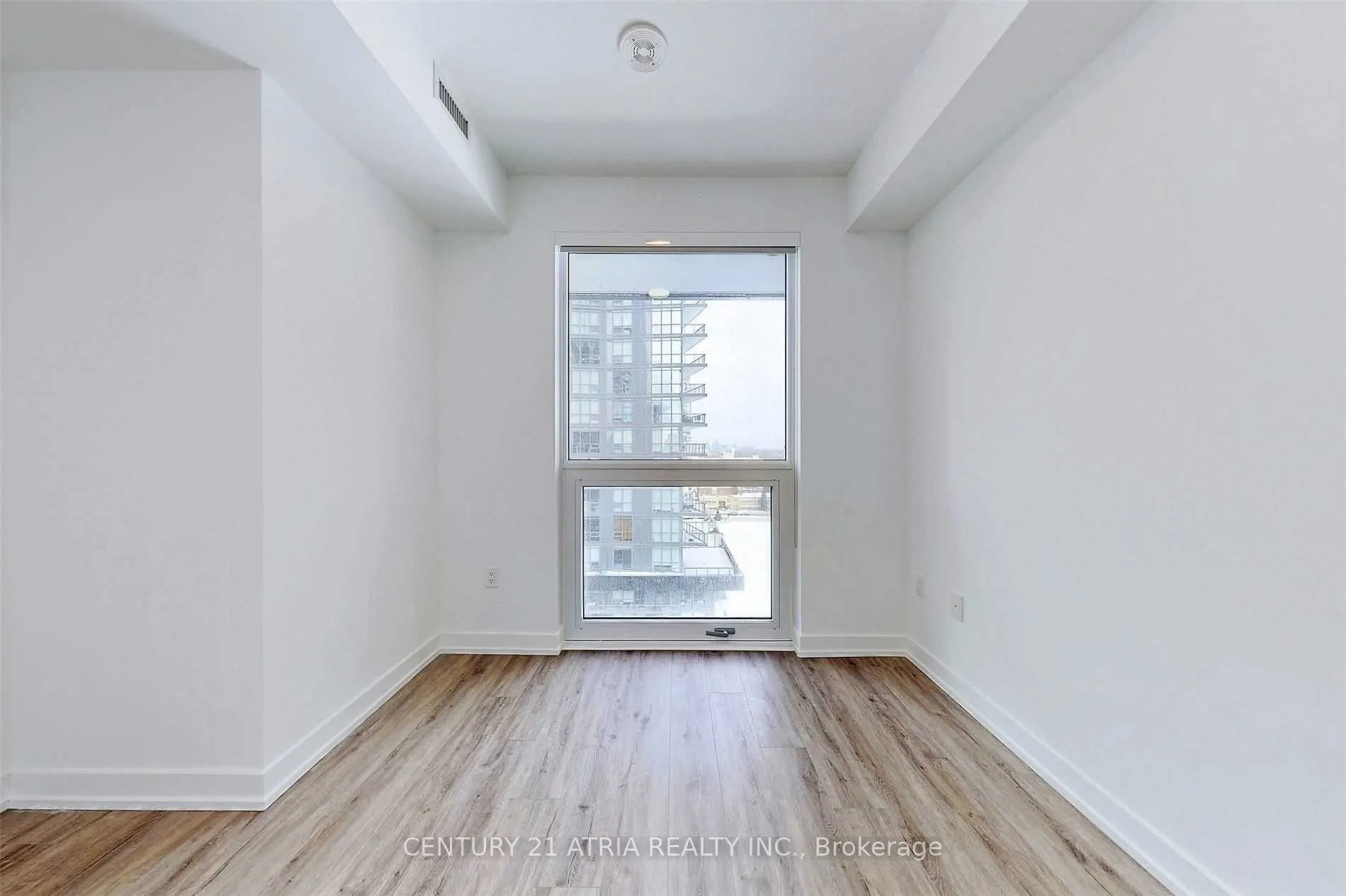 39 Roehampton Avenue, #908