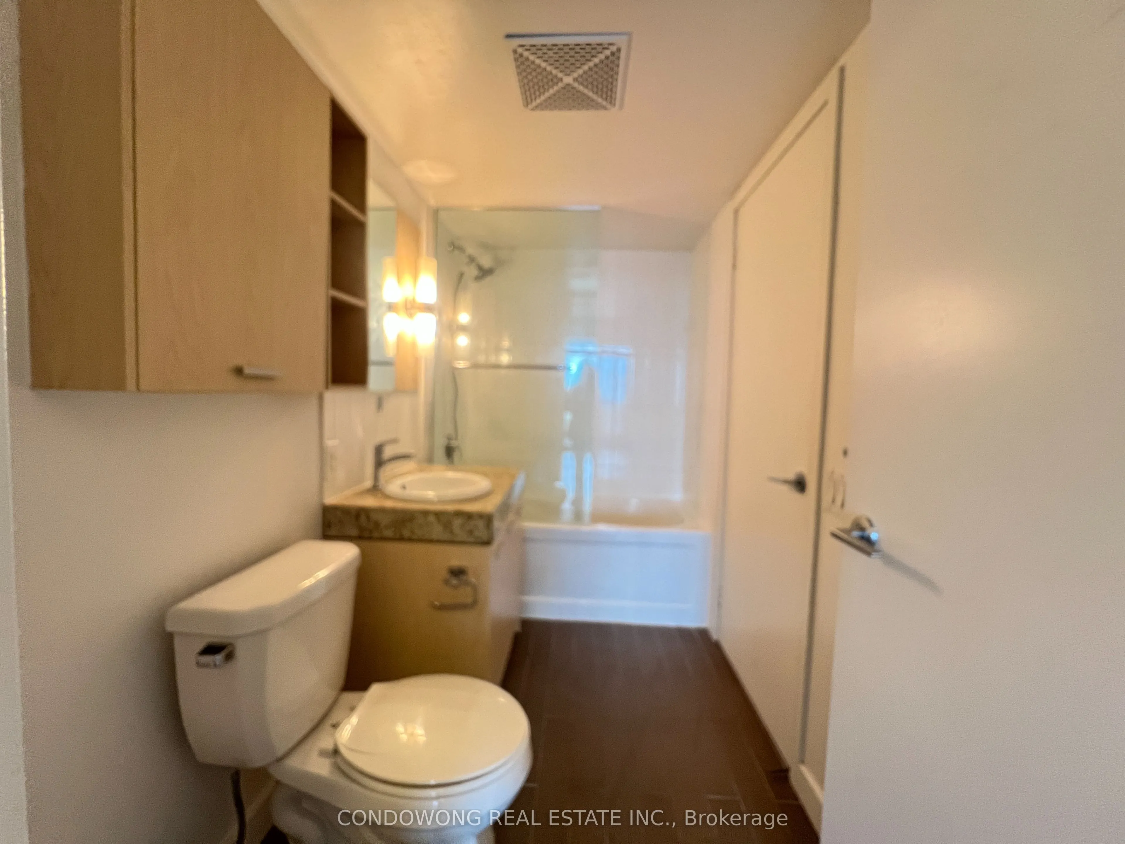 33 Singer Court, #1710