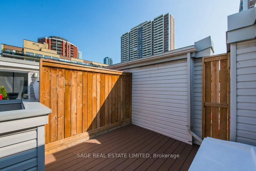 415 Jarvis Street, #338