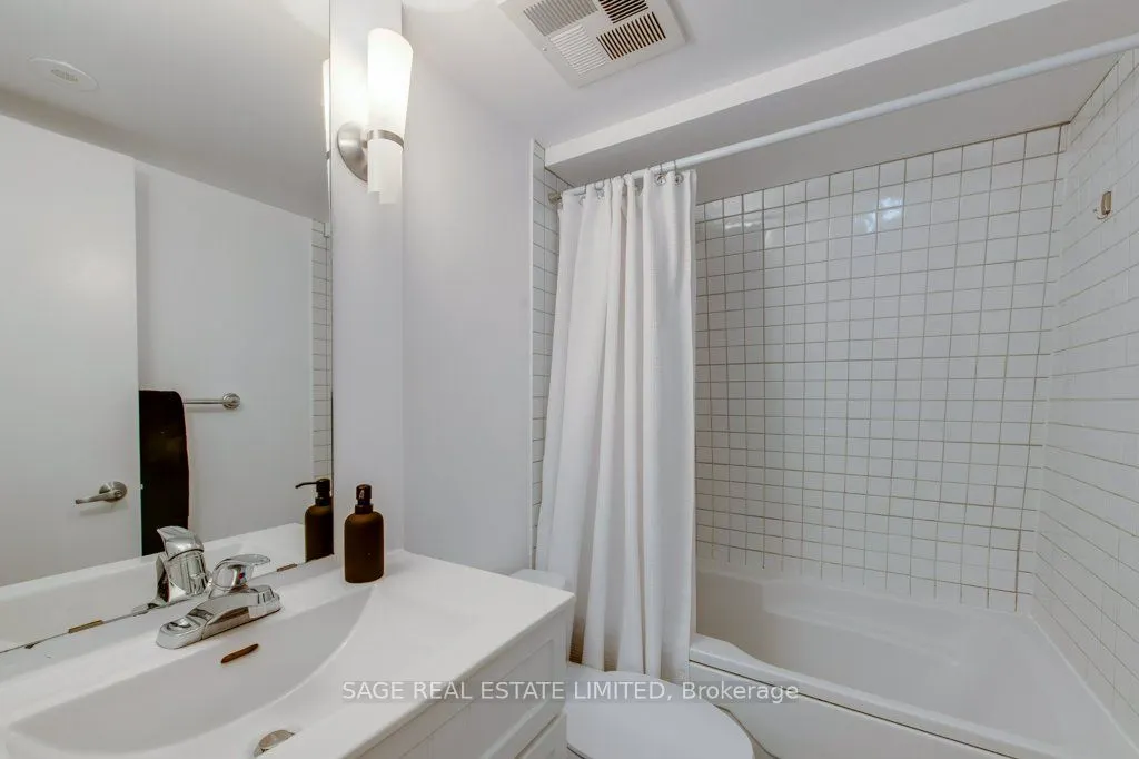 415 Jarvis Street, #338