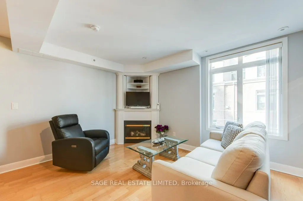 415 Jarvis Street, #338
