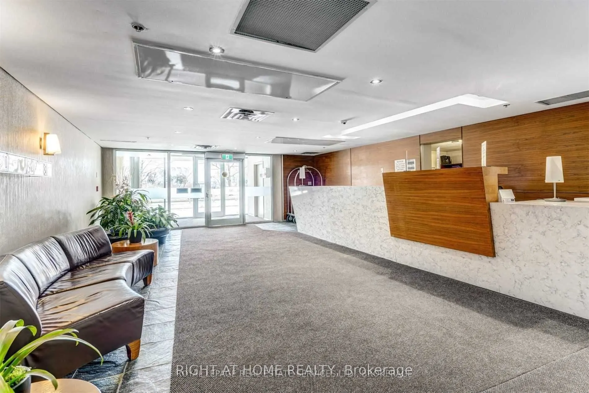 650 QUEENS Quay W, #1011