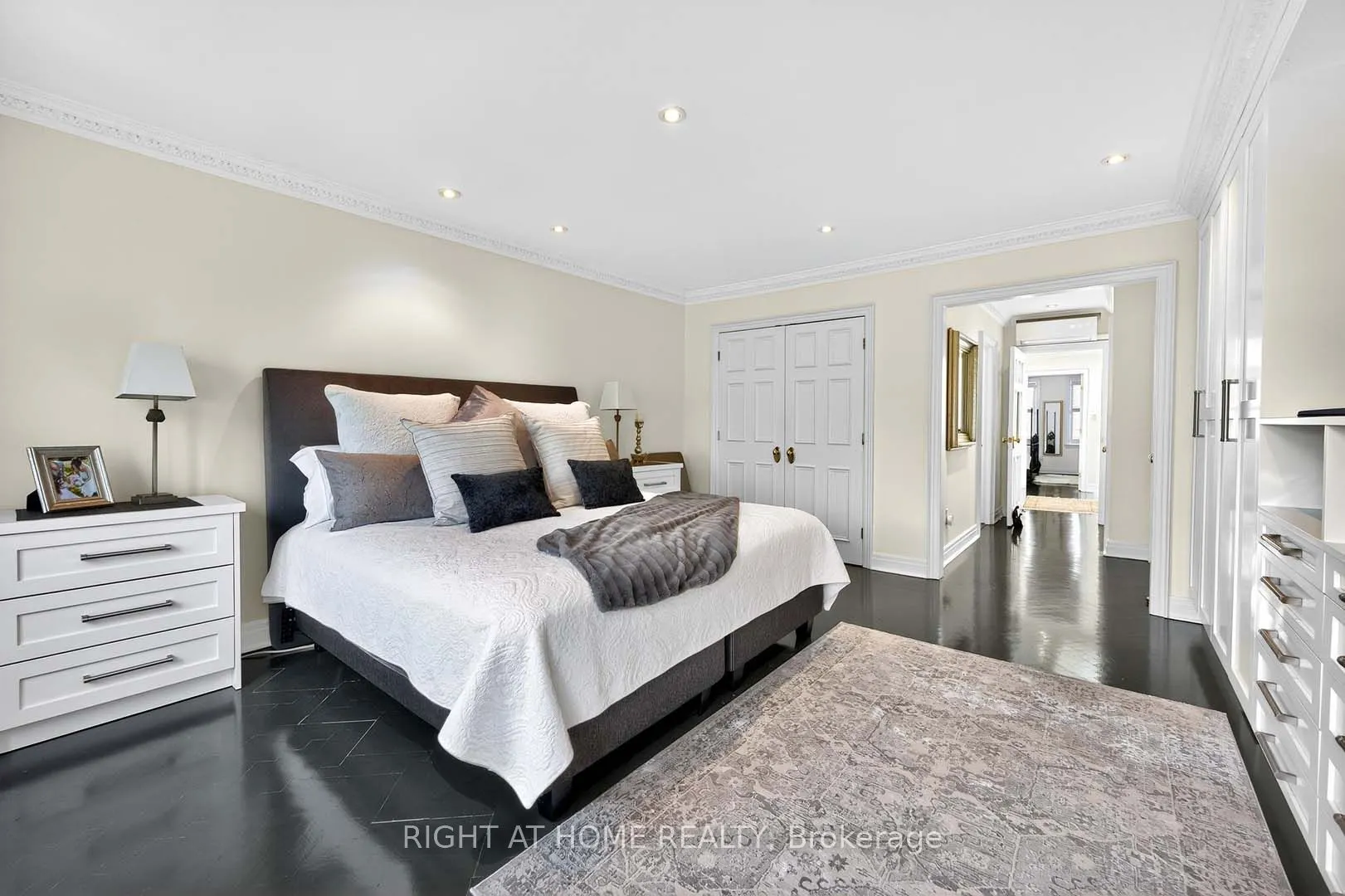 242 Walmer Road