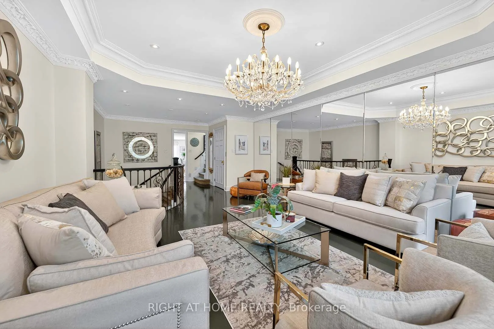 242 Walmer Road