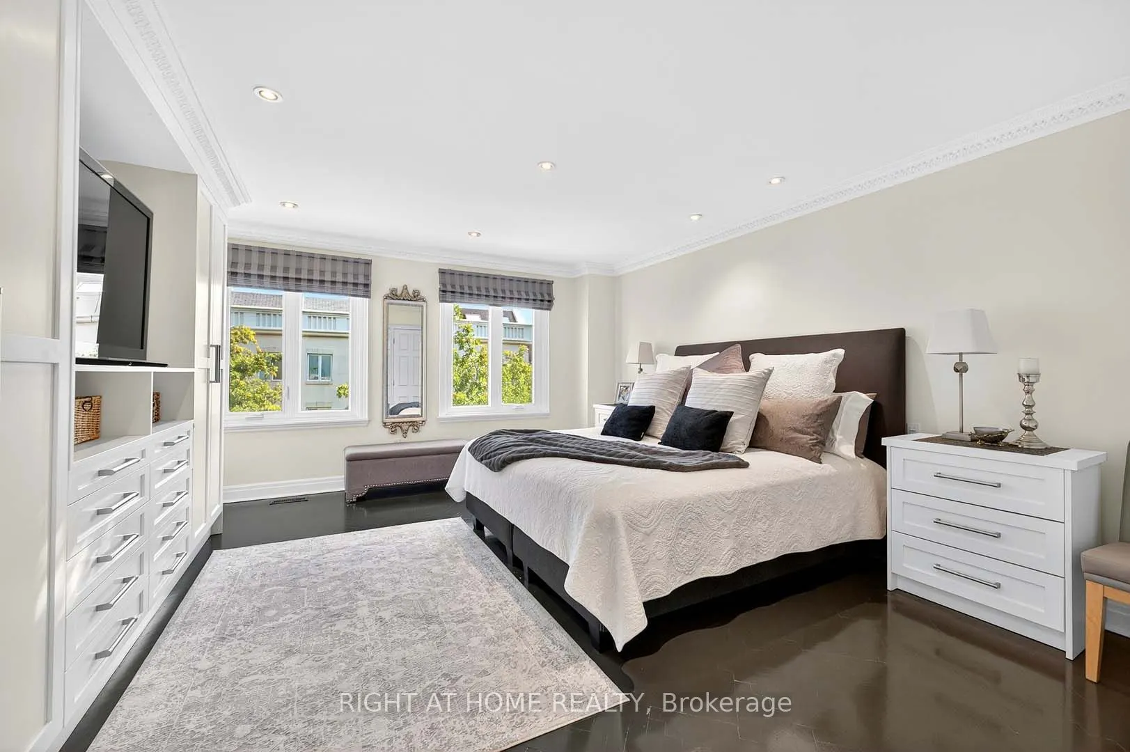 242 Walmer Road