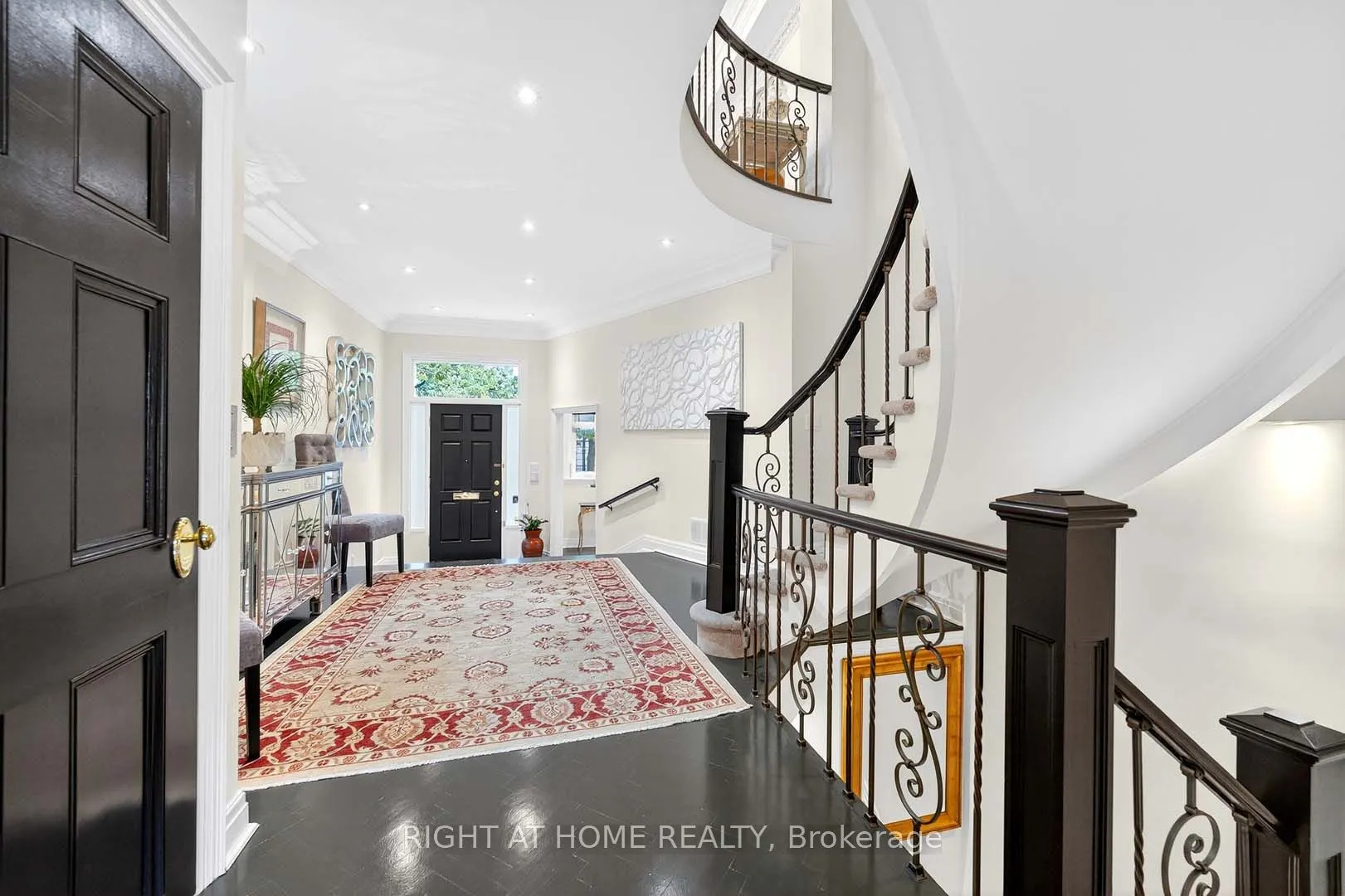 242 Walmer Road