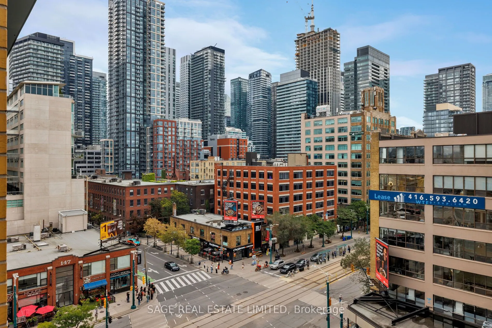 438 Richmond Street W, #816