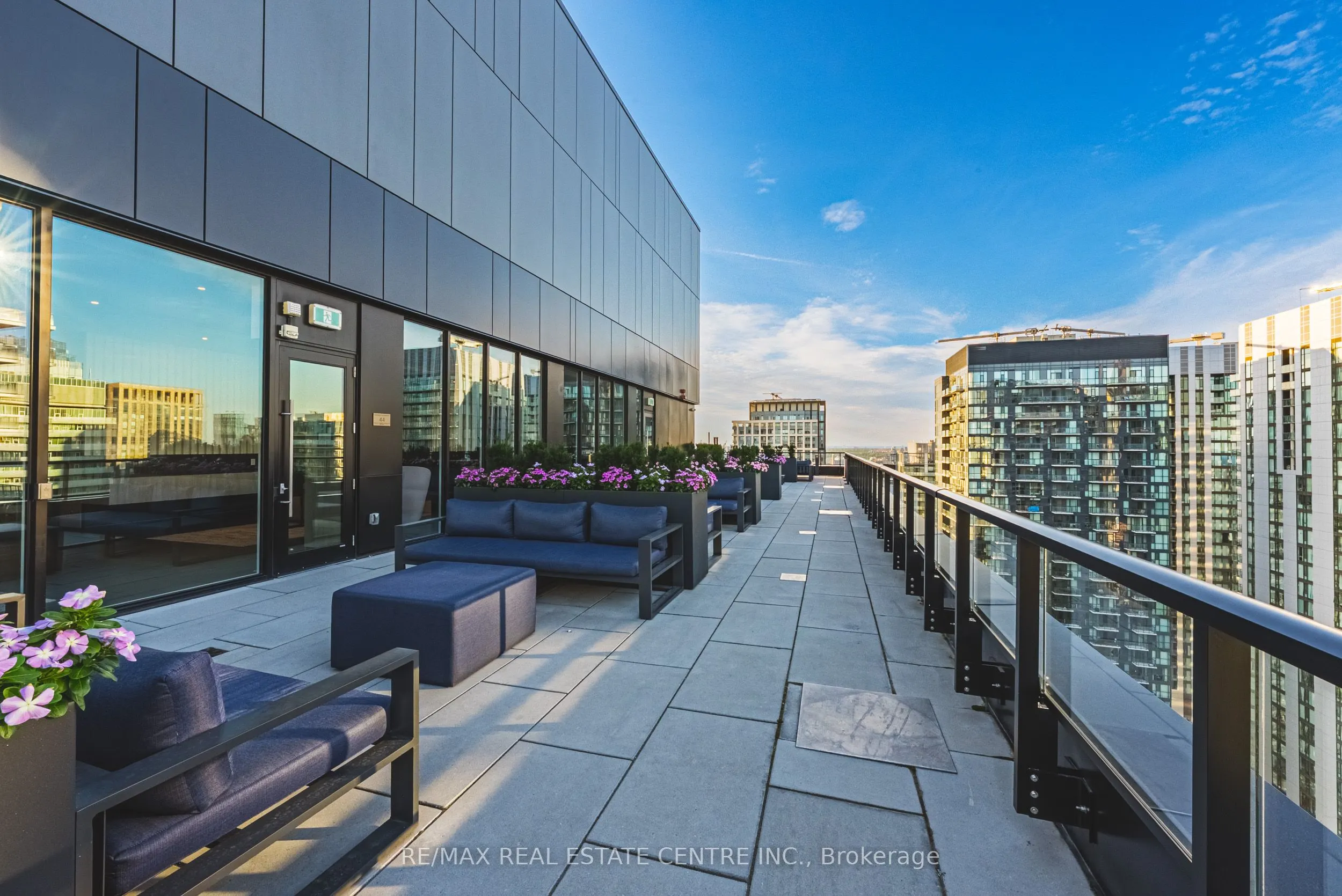 357 King Street W, #3307