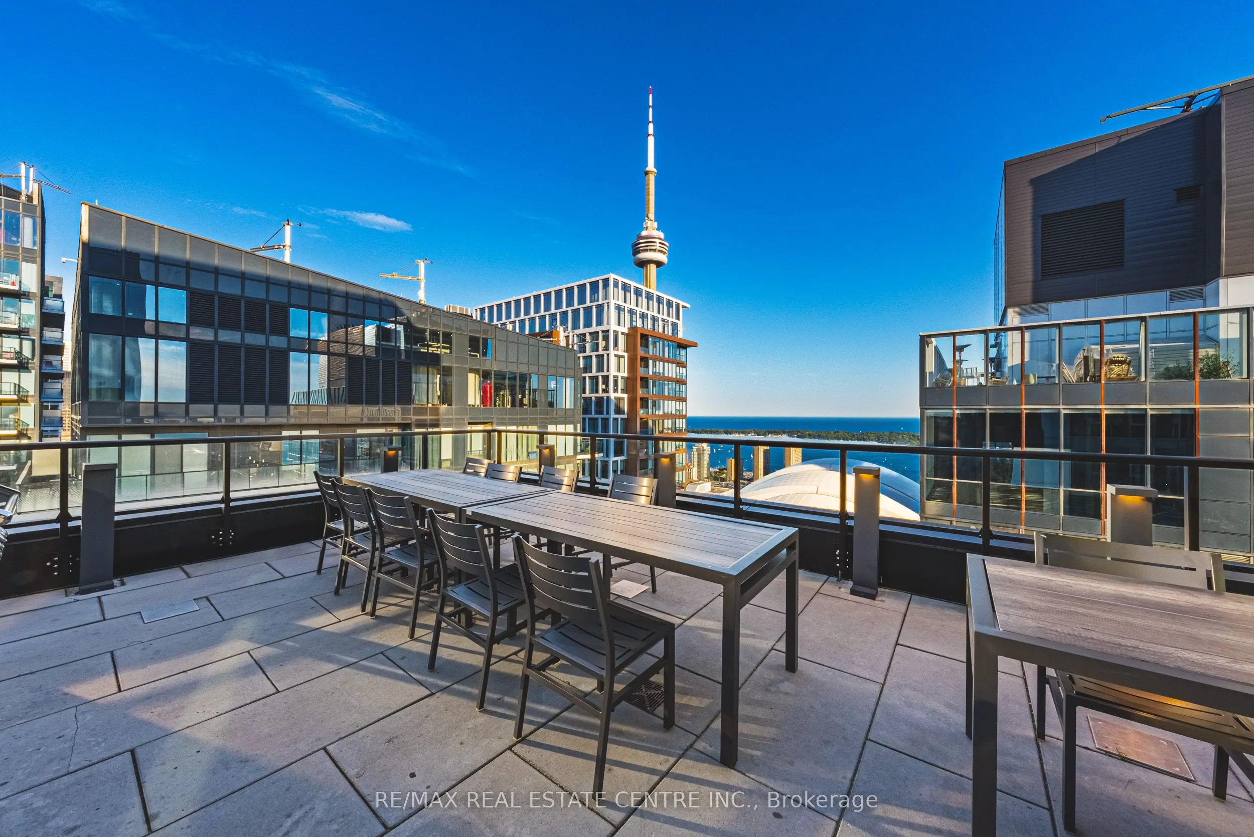 357 King Street W, #3307
