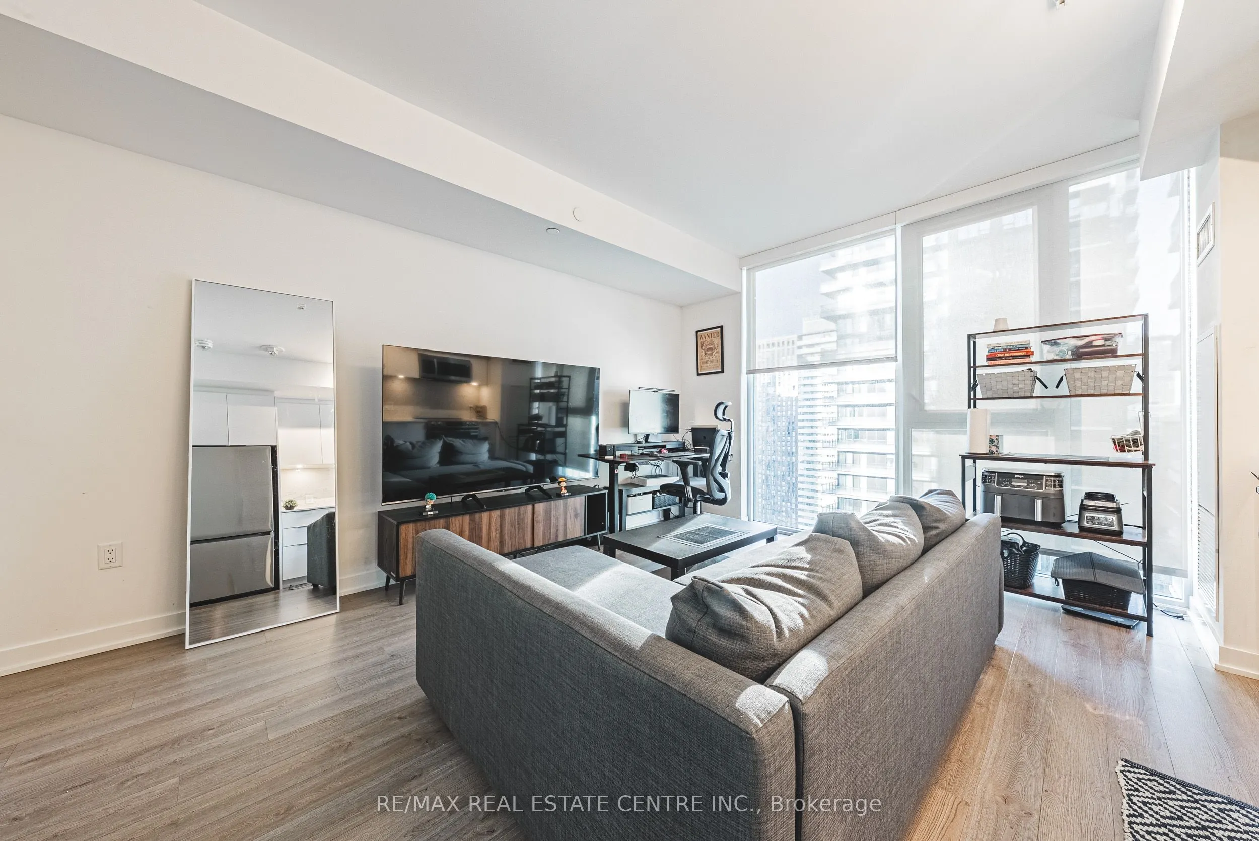 357 King Street W, #3307
