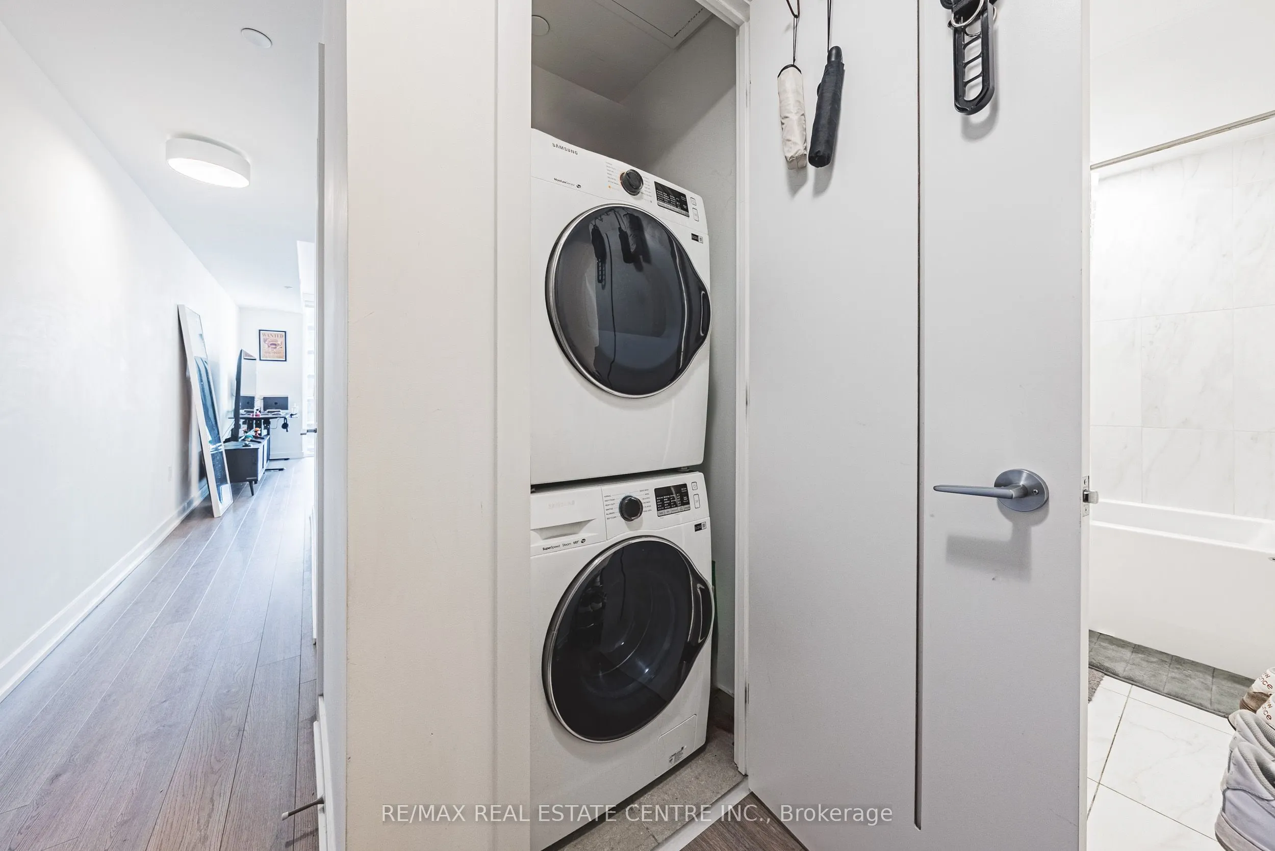 357 King Street W, #3307