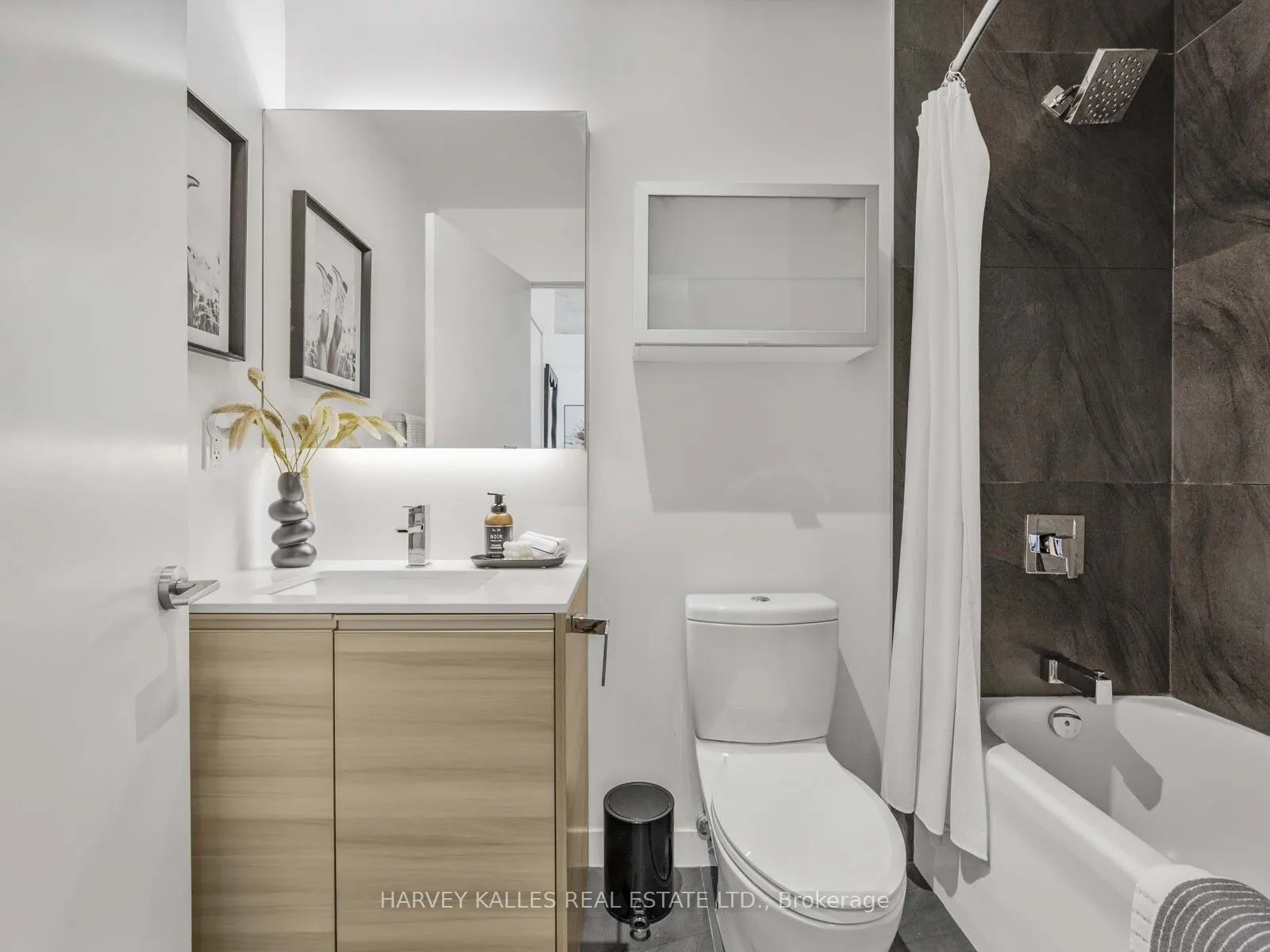 8 Gladstone Avenue, #615