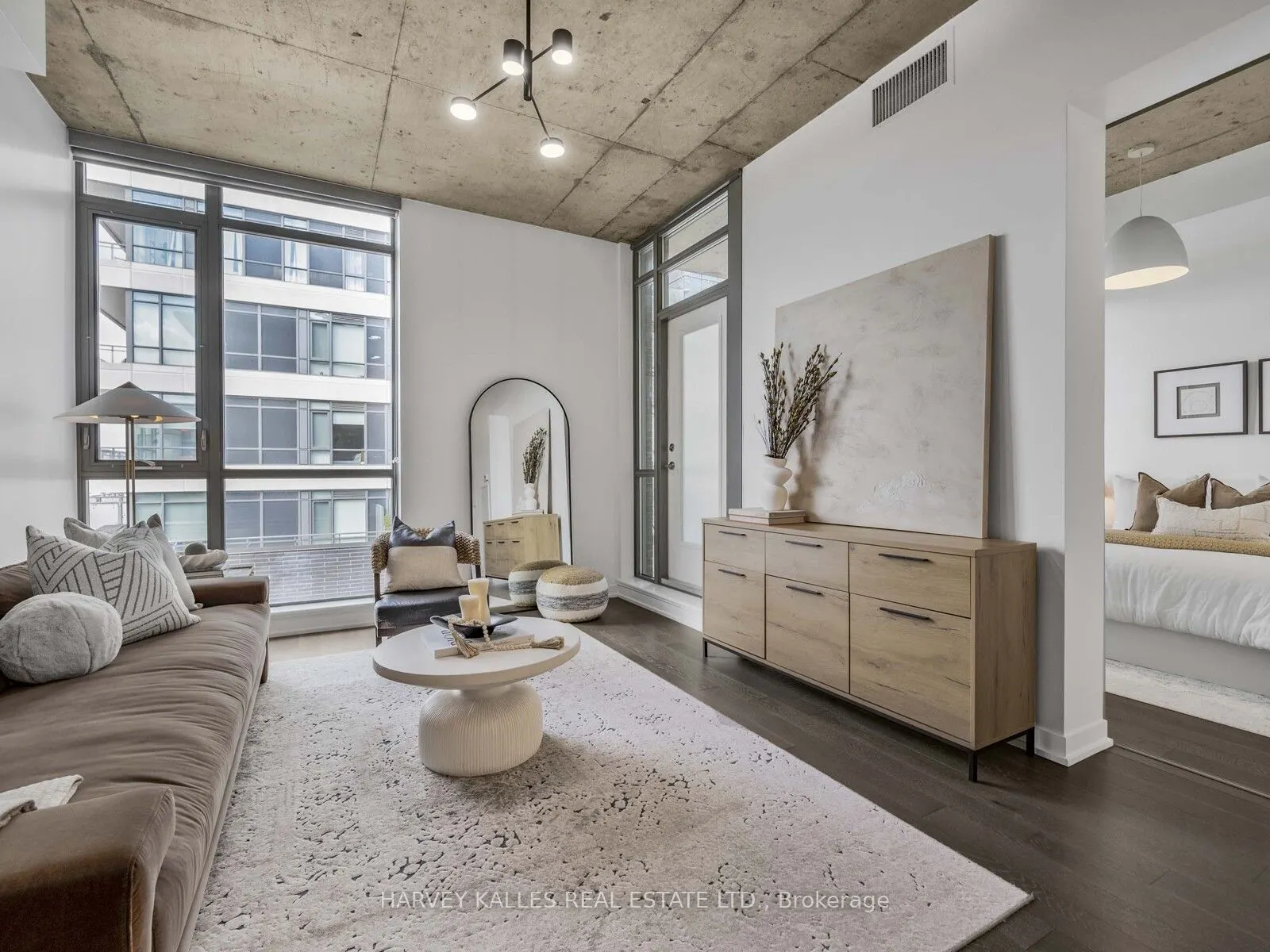 8 Gladstone Avenue, #615