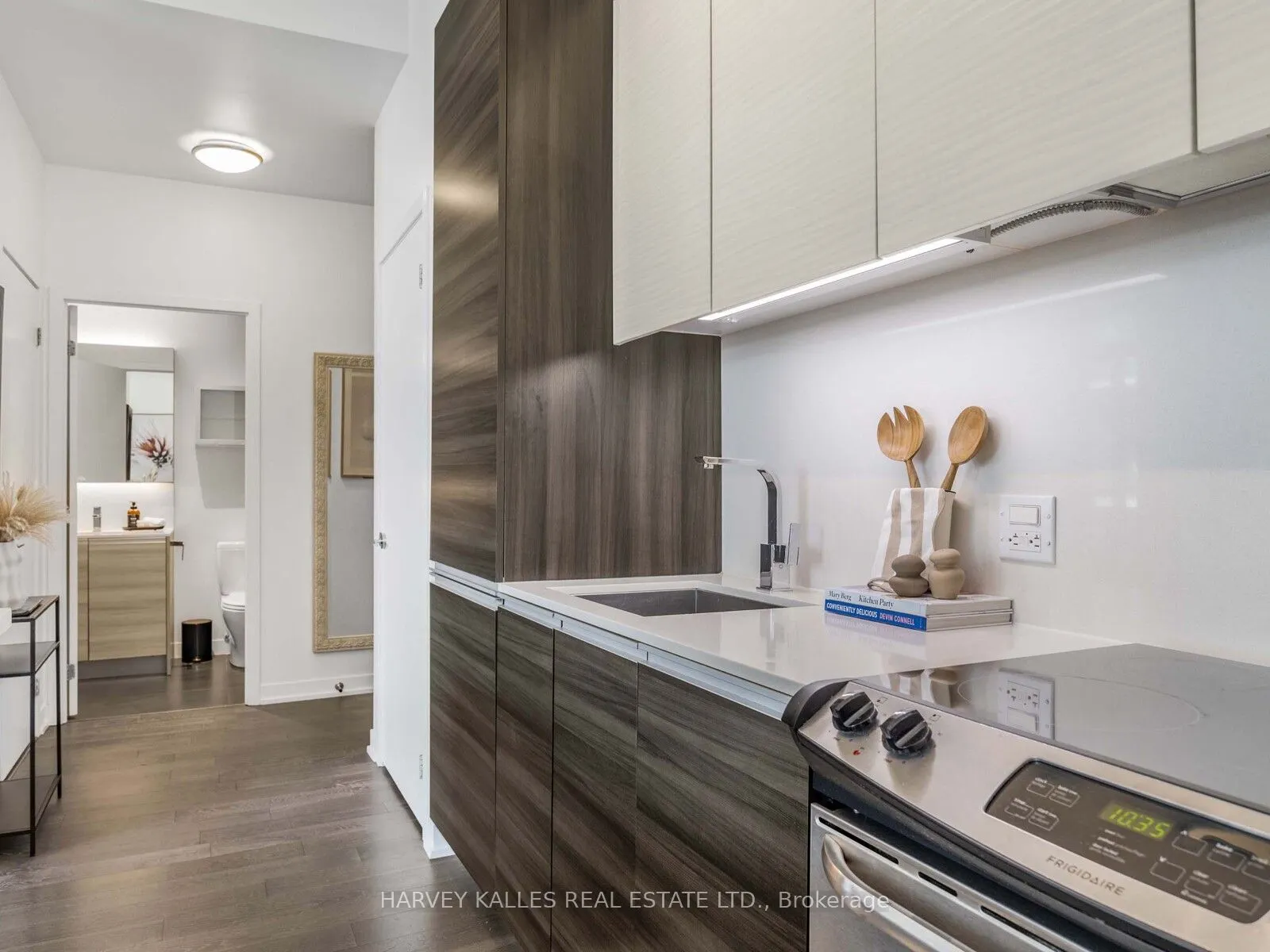 8 Gladstone Avenue, #615