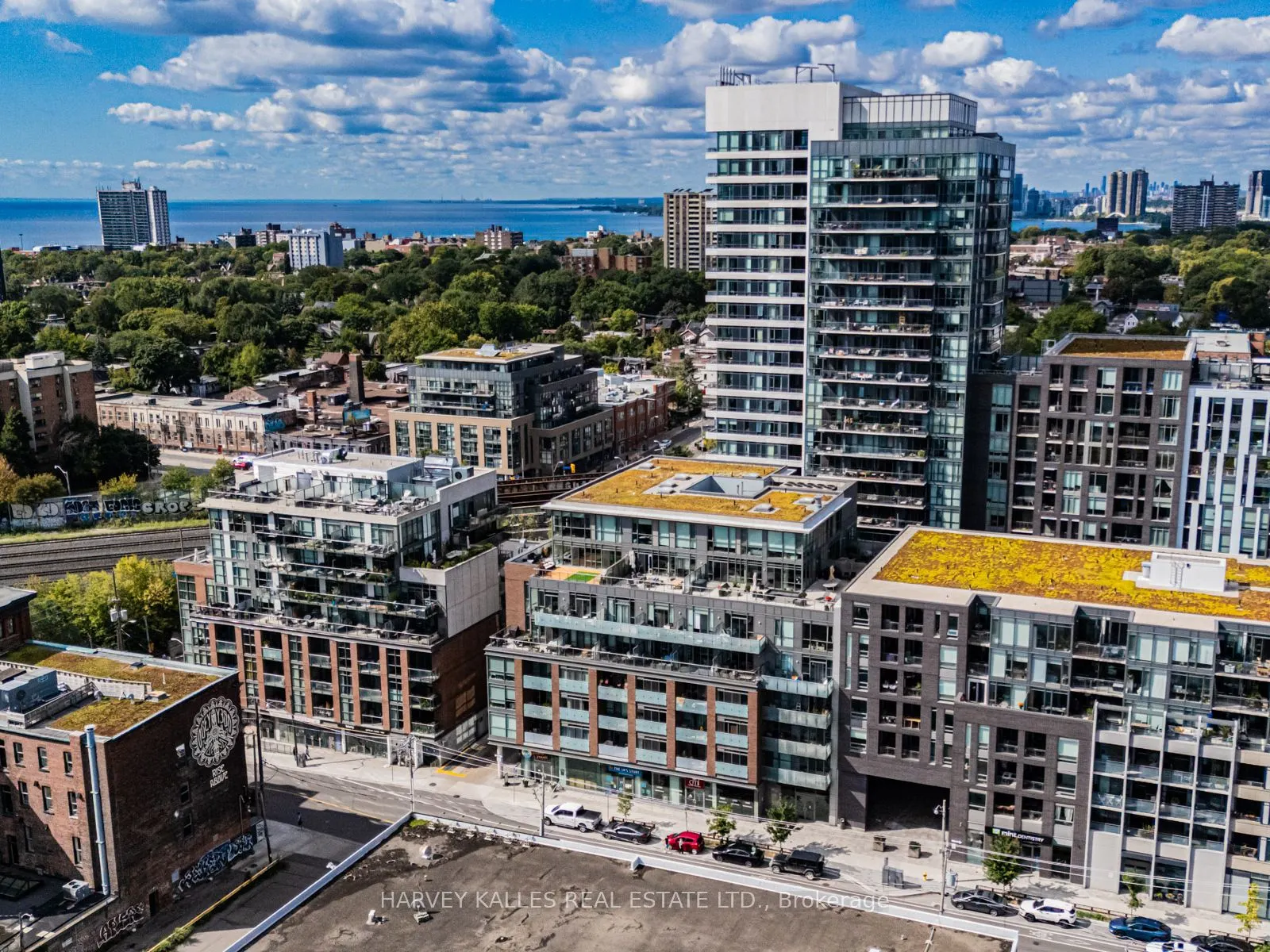 8 Gladstone Avenue, #615