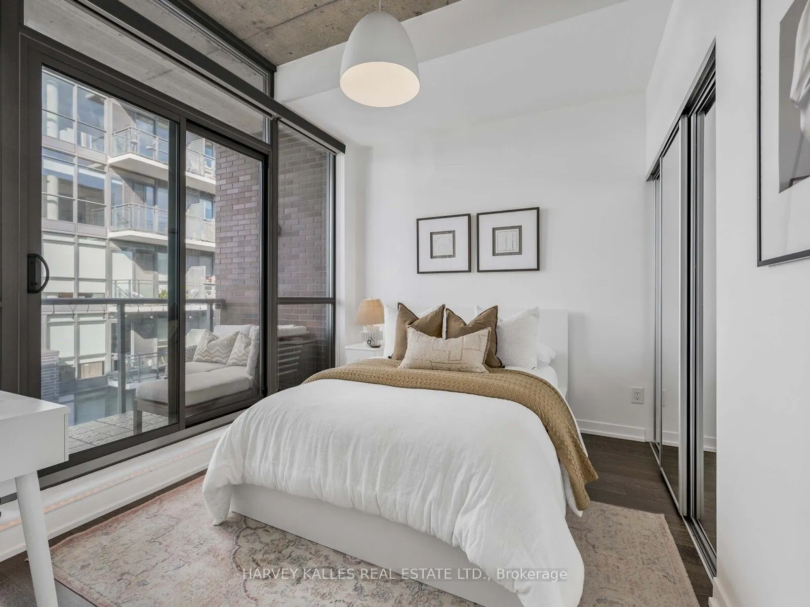 8 Gladstone Avenue, #615