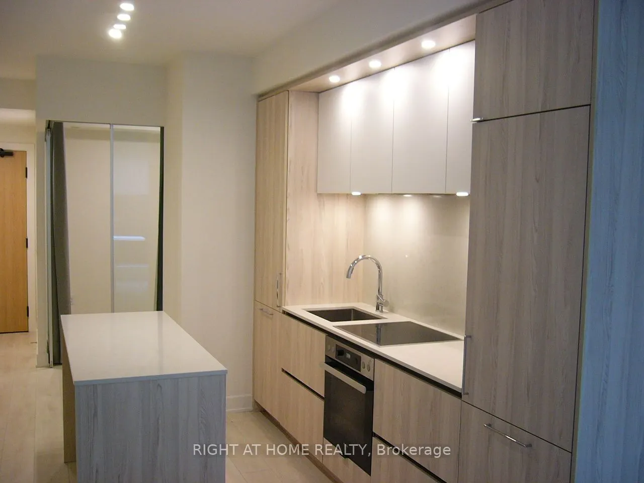 15 Mercer Street, #614