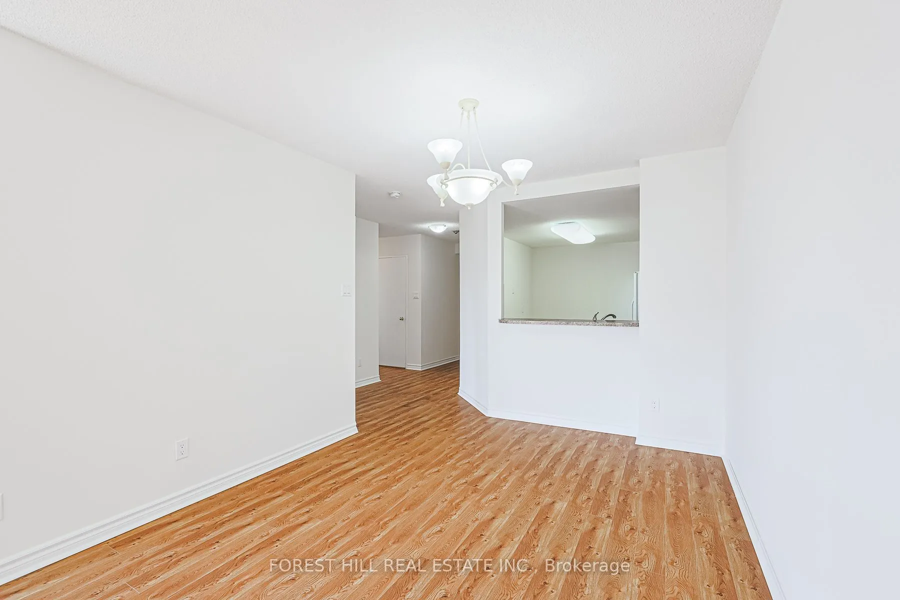 1101 Steeles Avenue W, #809