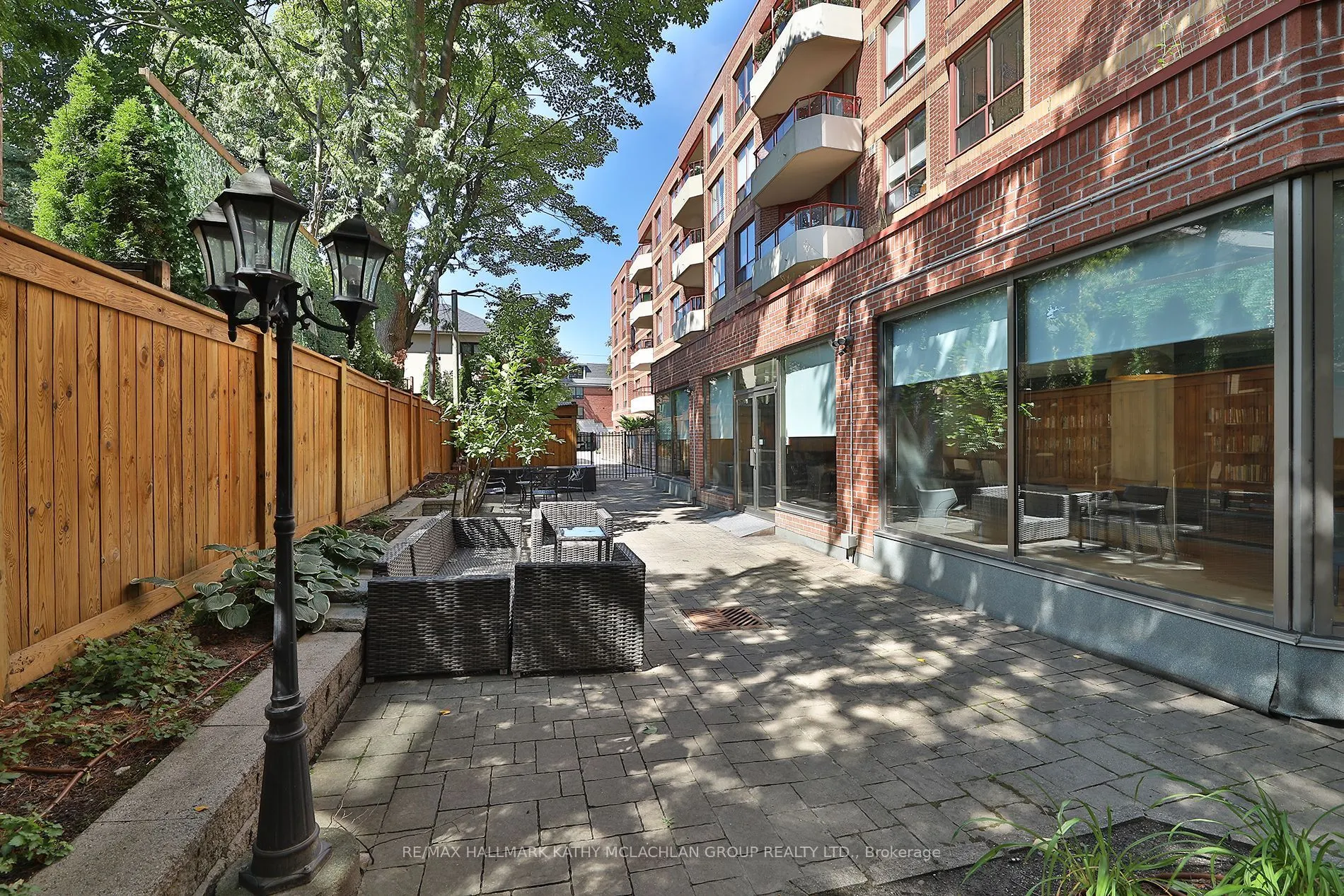 955 Millwood Road, #421