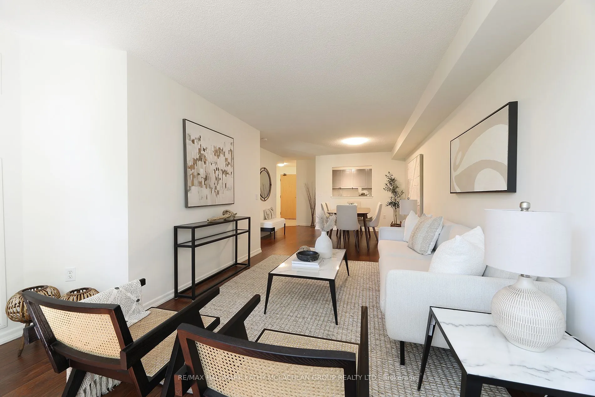 955 Millwood Road, #421