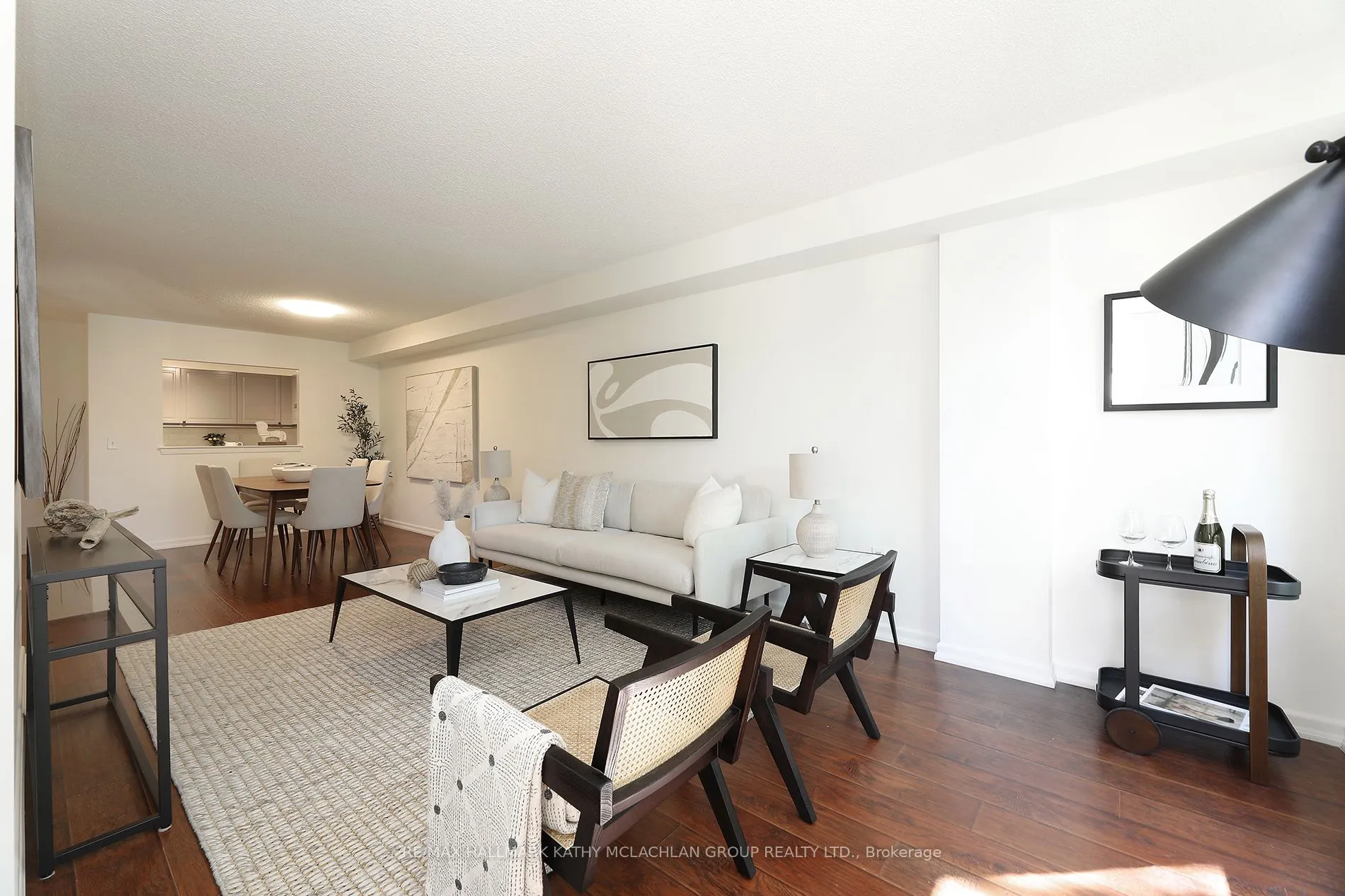 955 Millwood Road, #421