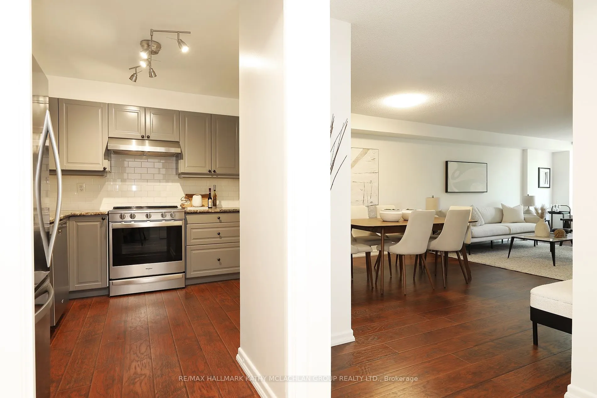 955 Millwood Road, #421