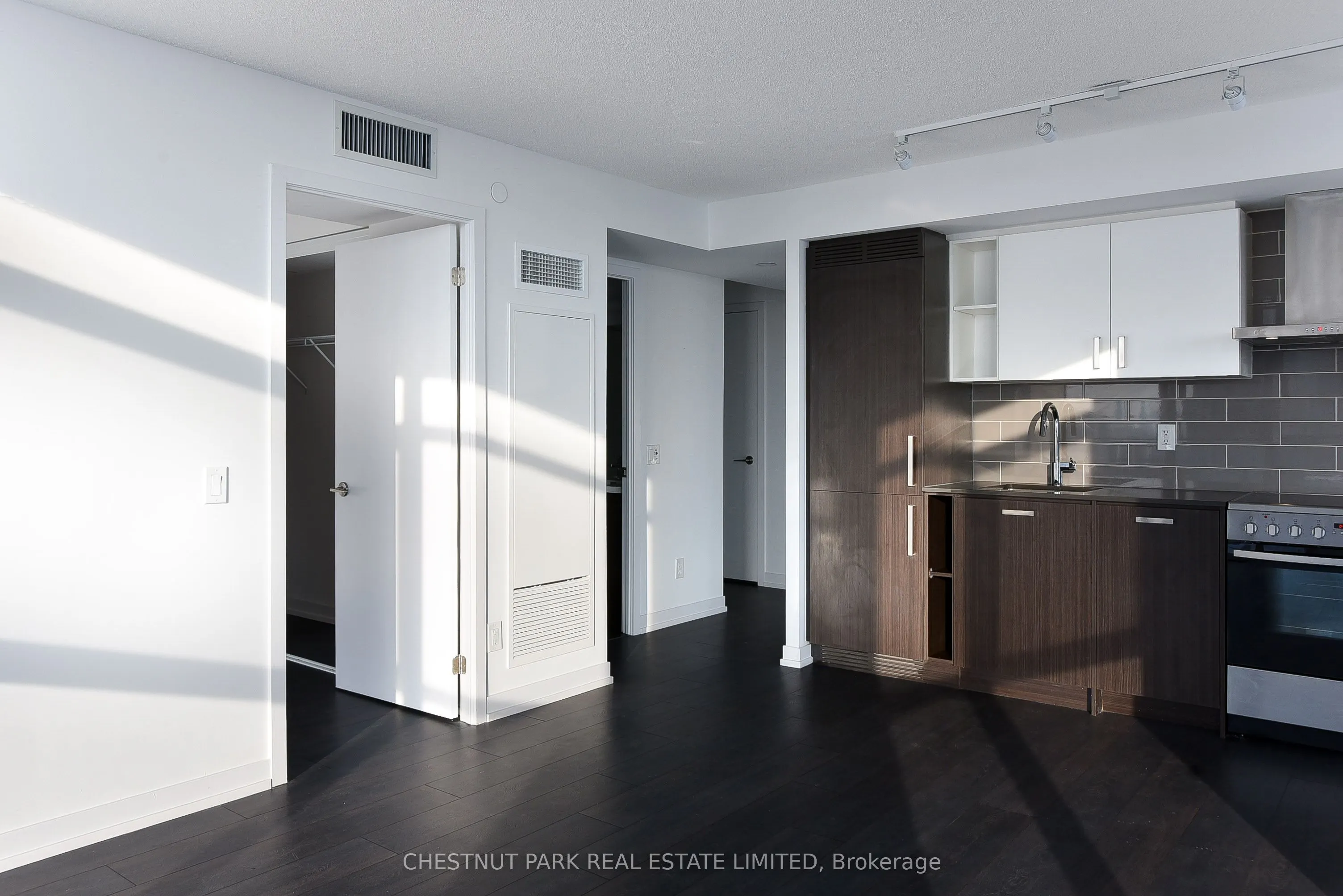 125 Redpath Avenue, #1810