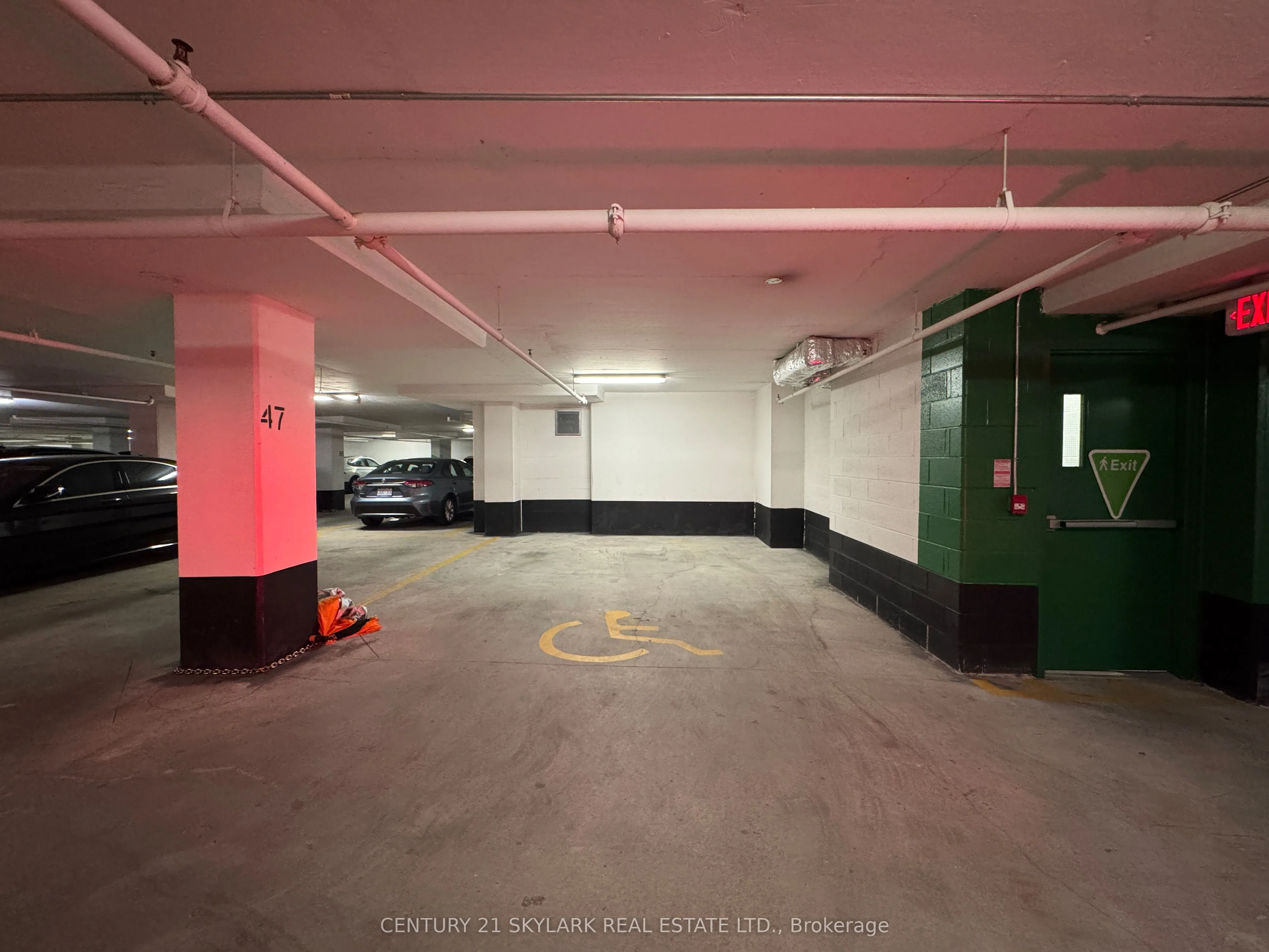 399 Spring Garden Avenue, #202