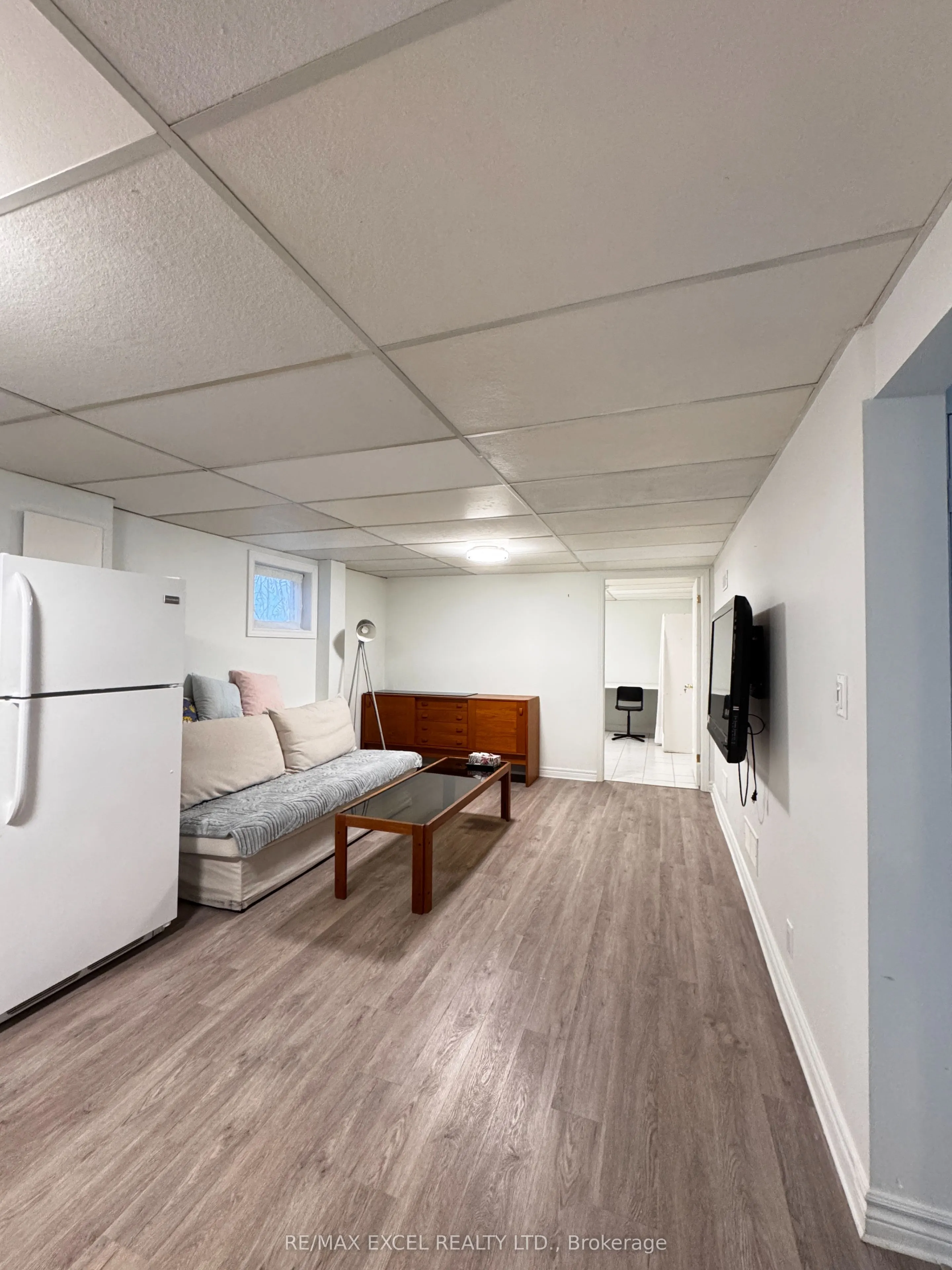 49 Mentor Boulevard, #basement