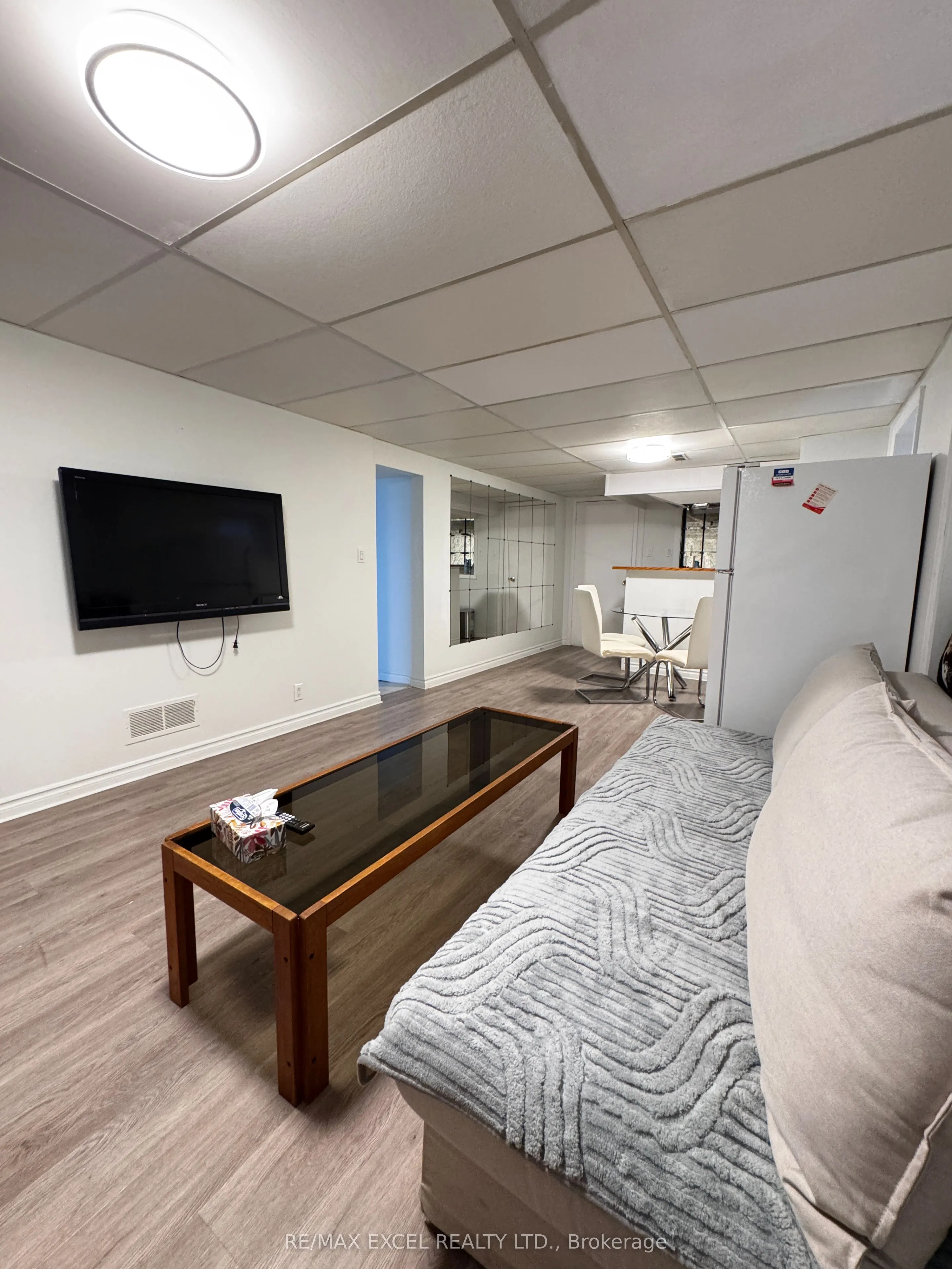 49 Mentor Boulevard, #basement