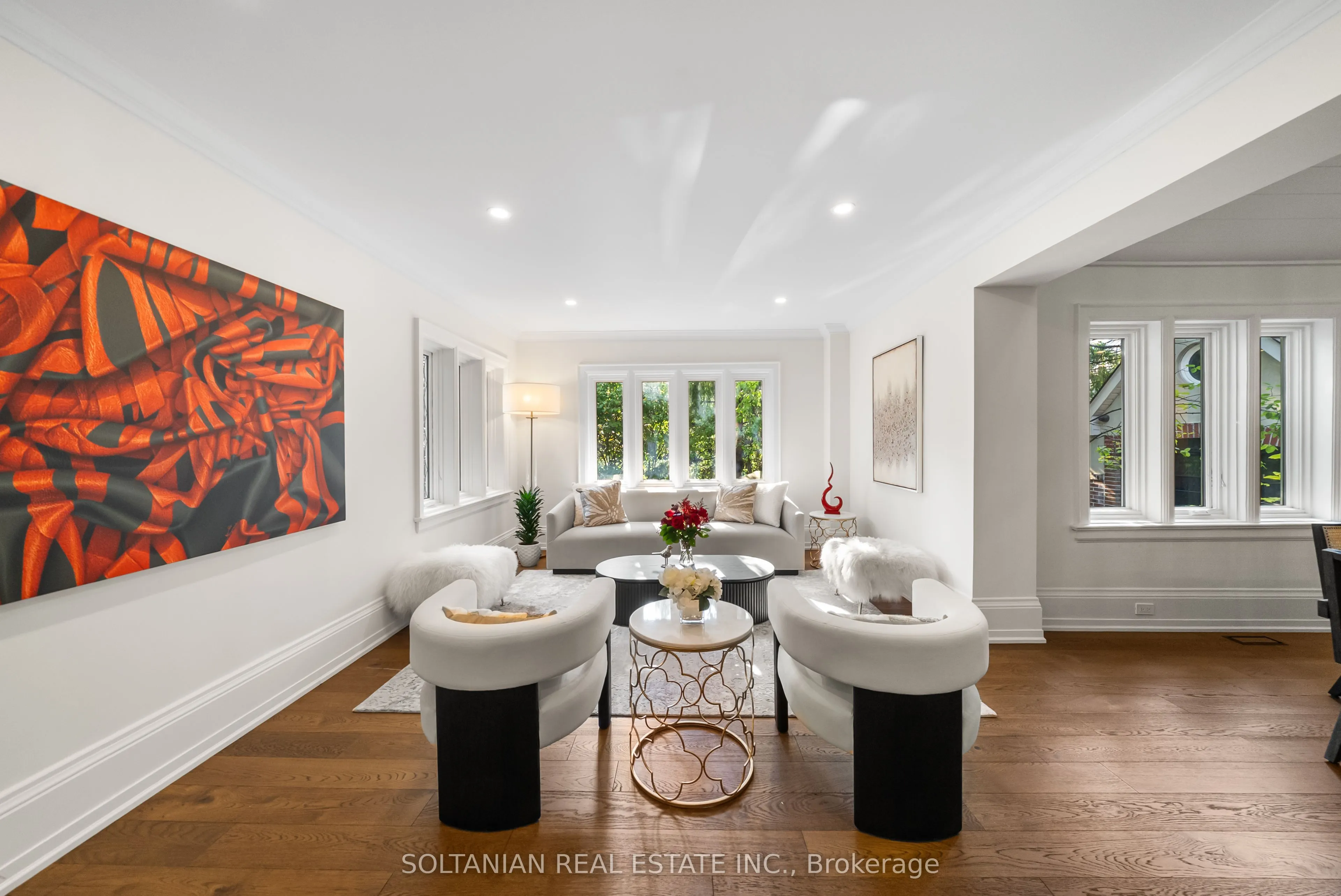 32 Beechwood Avenue