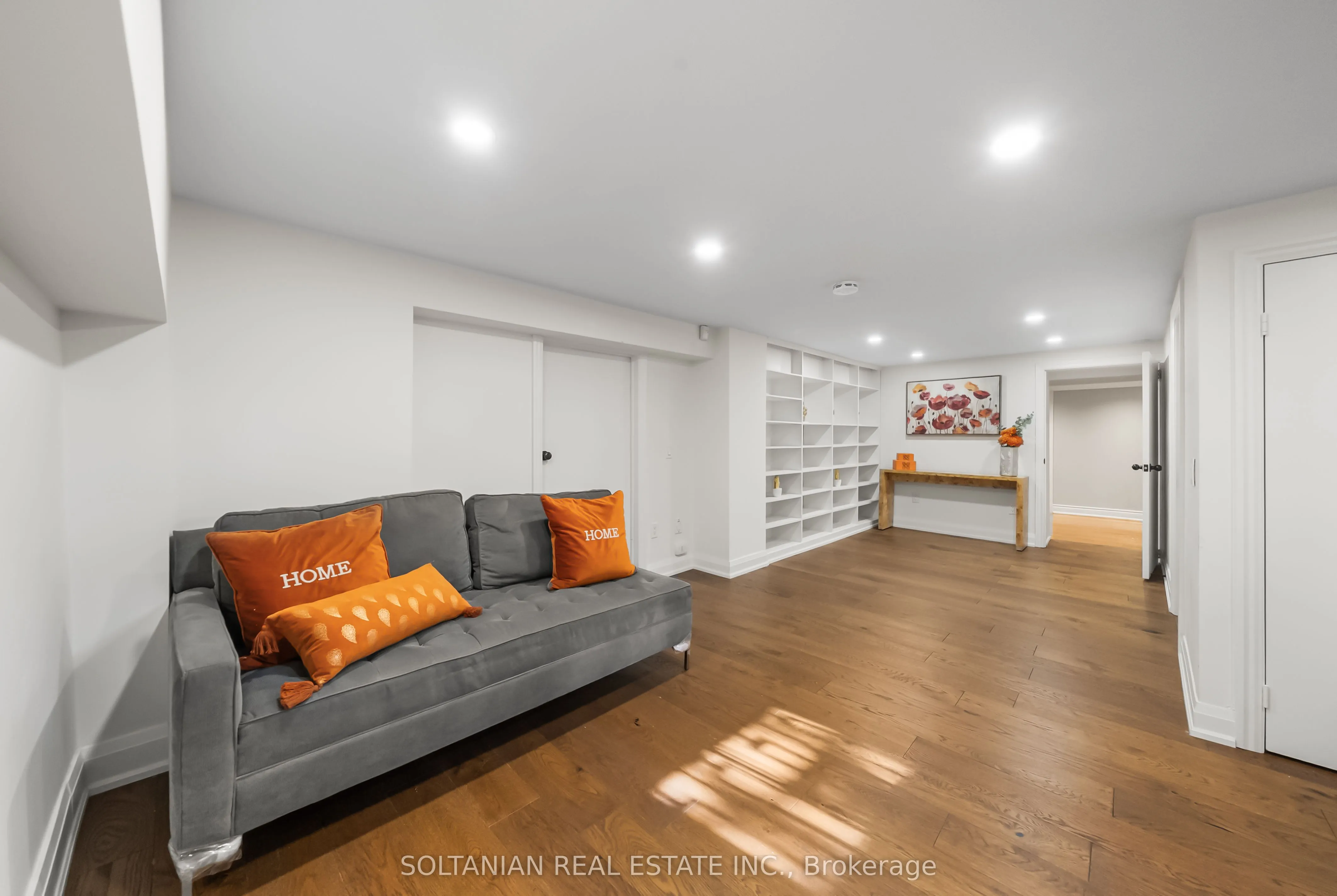 32 Beechwood Avenue