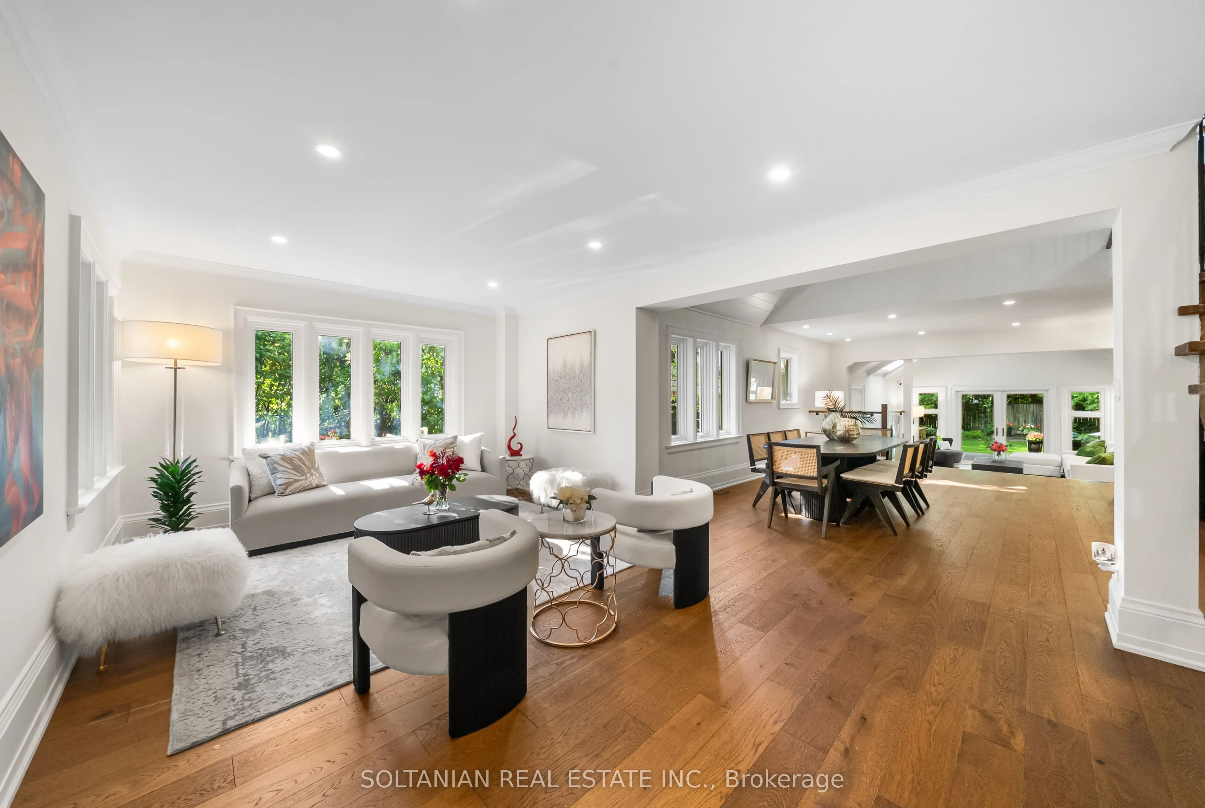 32 Beechwood Avenue