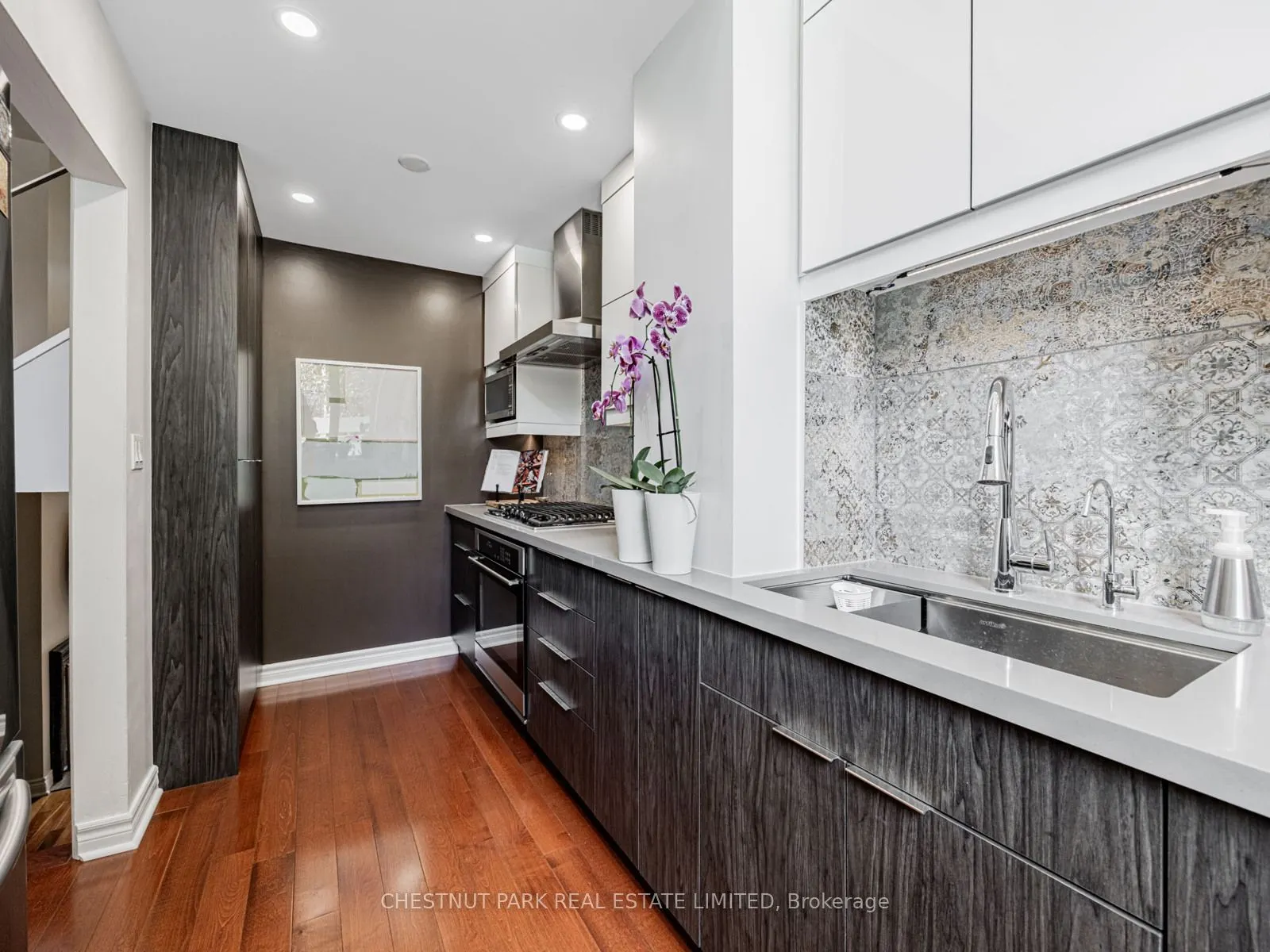 280 Sherbourne Street, #4