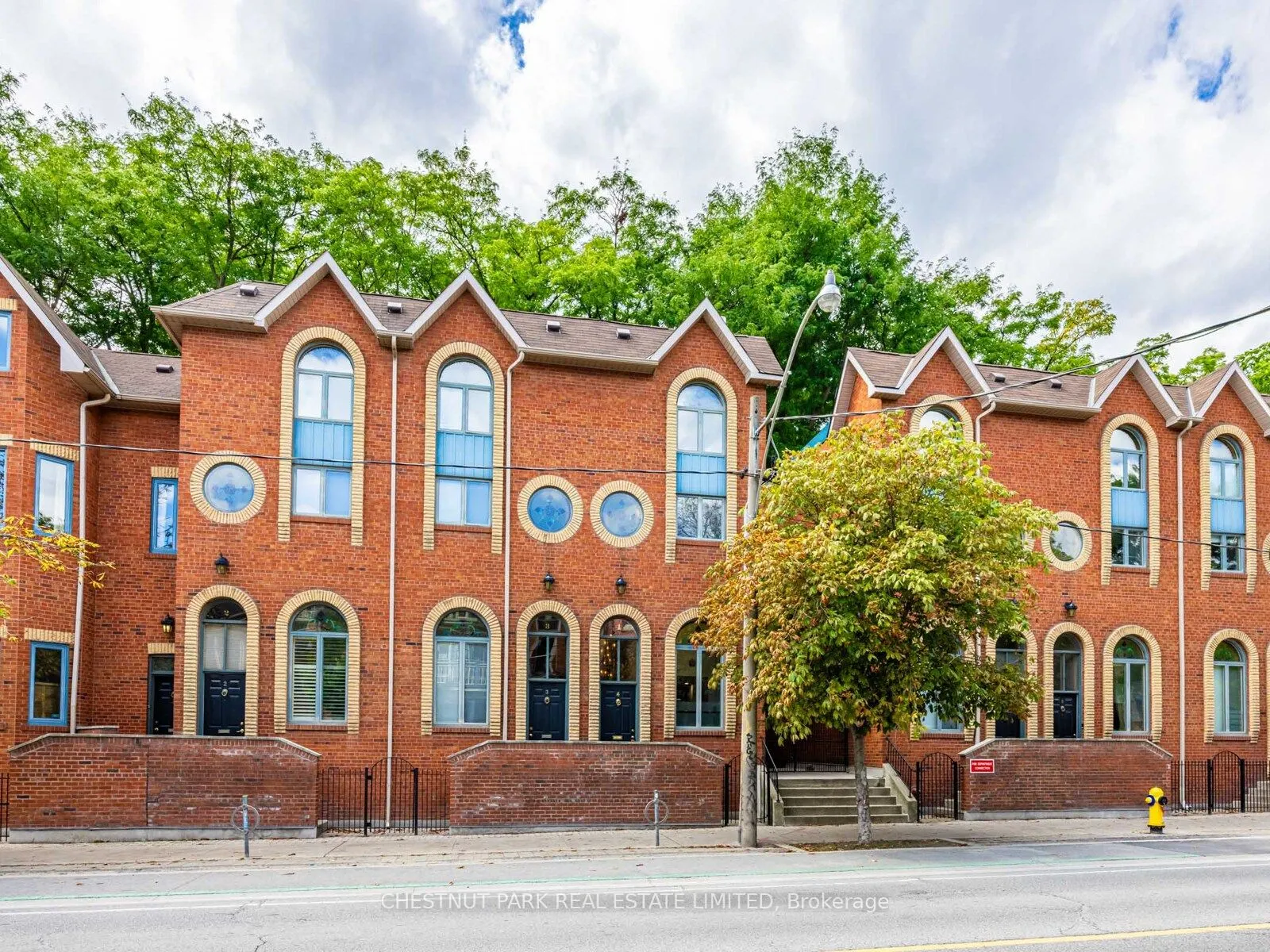 280 Sherbourne Street, #4