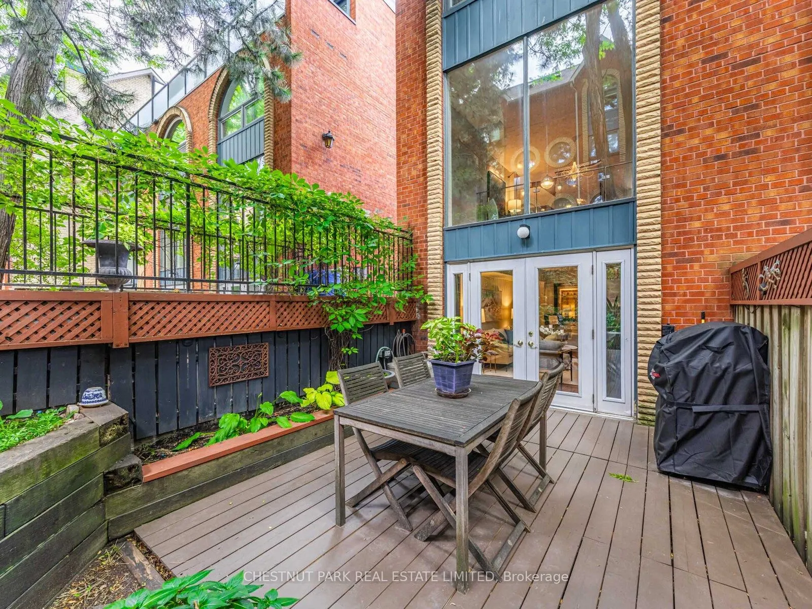 280 Sherbourne Street, #4