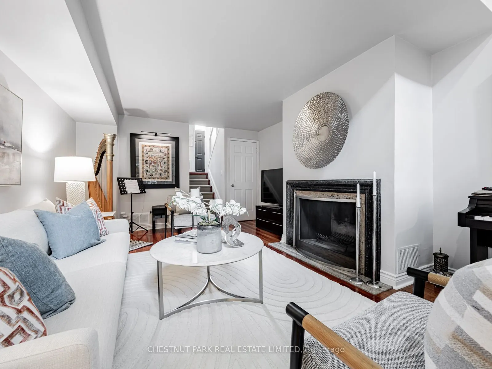 280 Sherbourne Street, #4