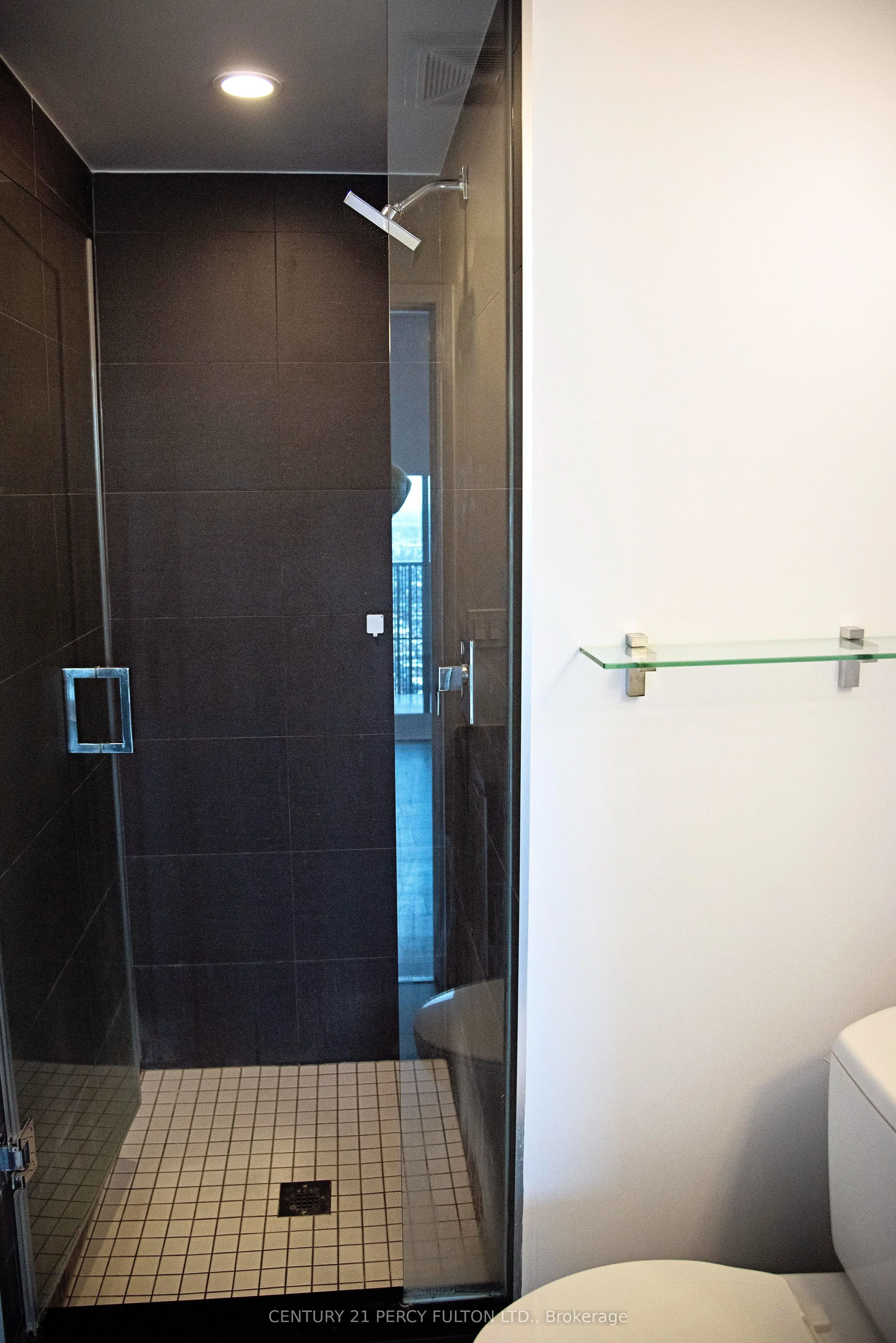 8 Eglinton Avenue E, #3305