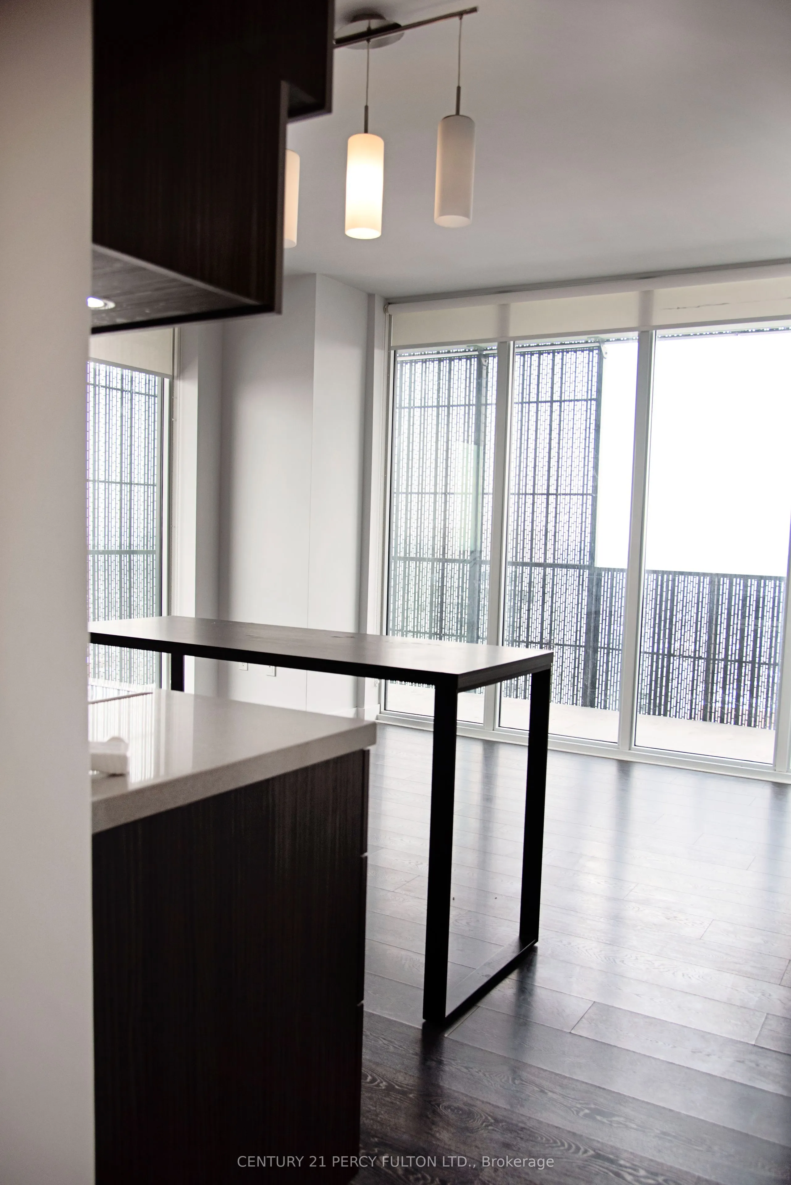8 Eglinton Avenue E, #3305
