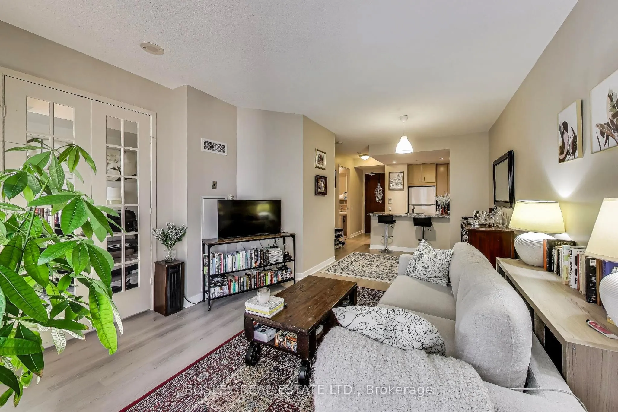 85 Bloor Street E, #1007