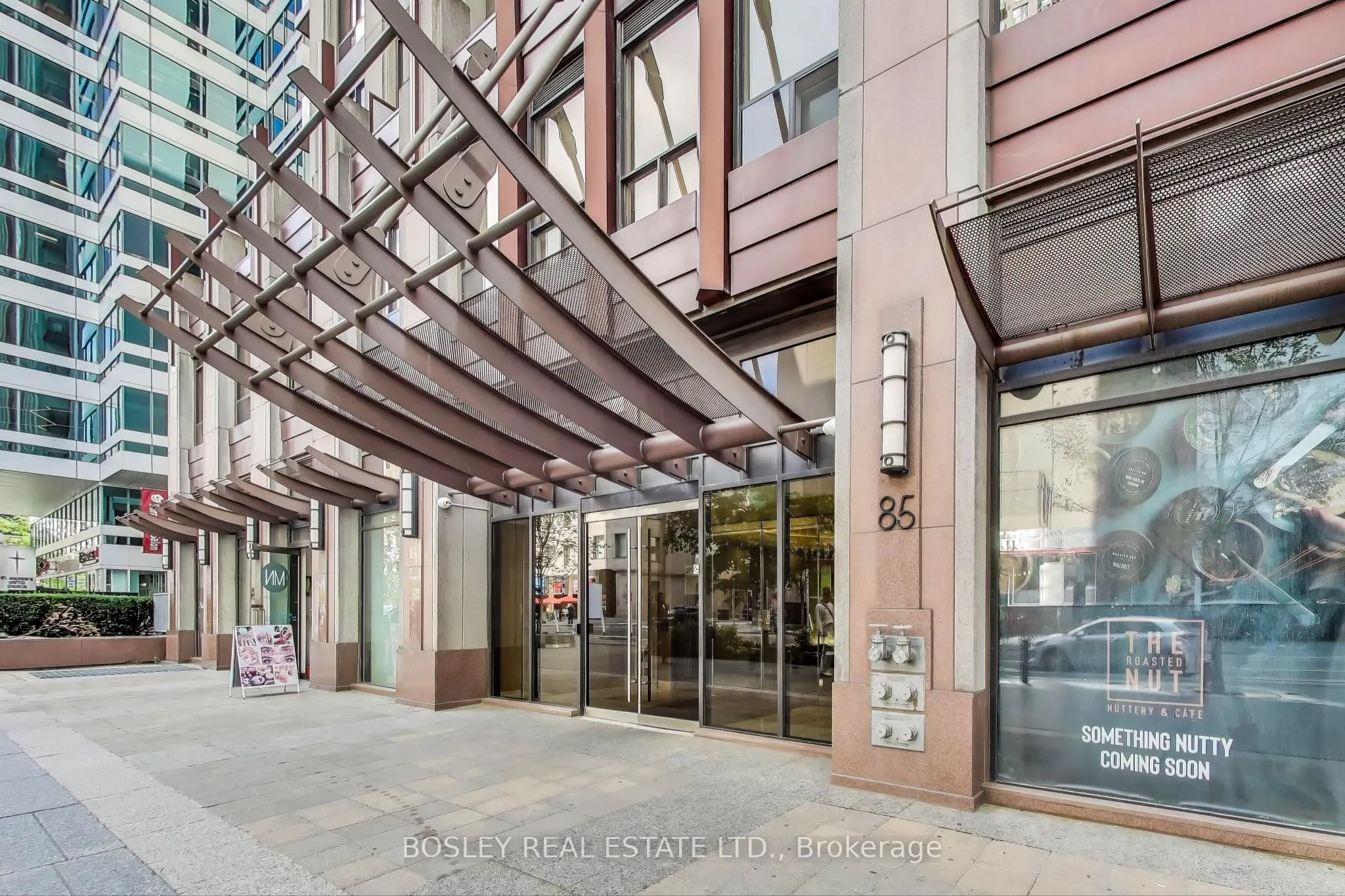 85 Bloor Street E, #1007