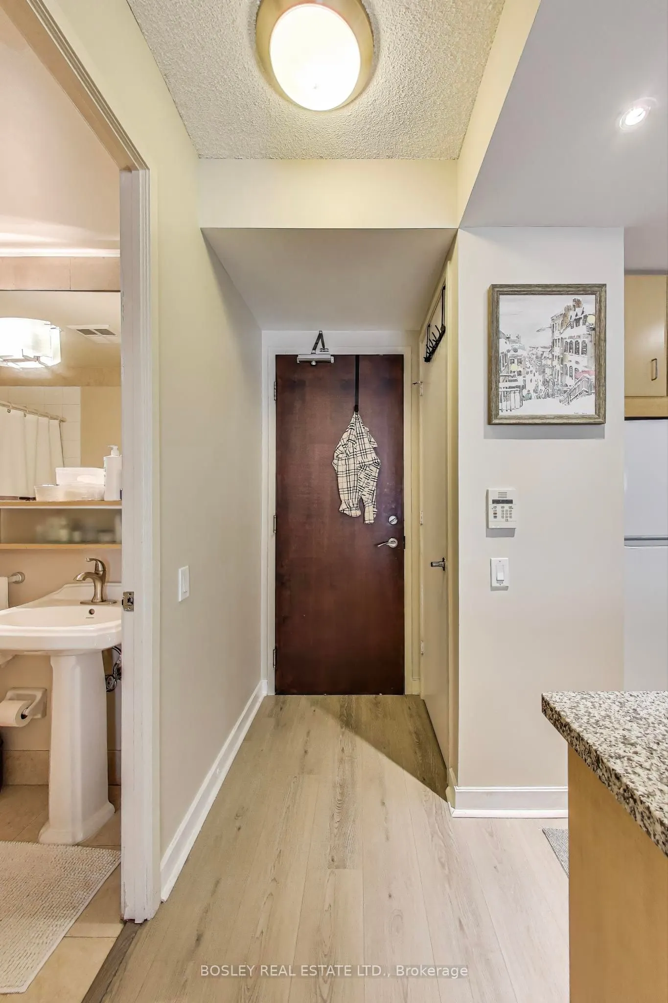 85 Bloor Street E, #1007