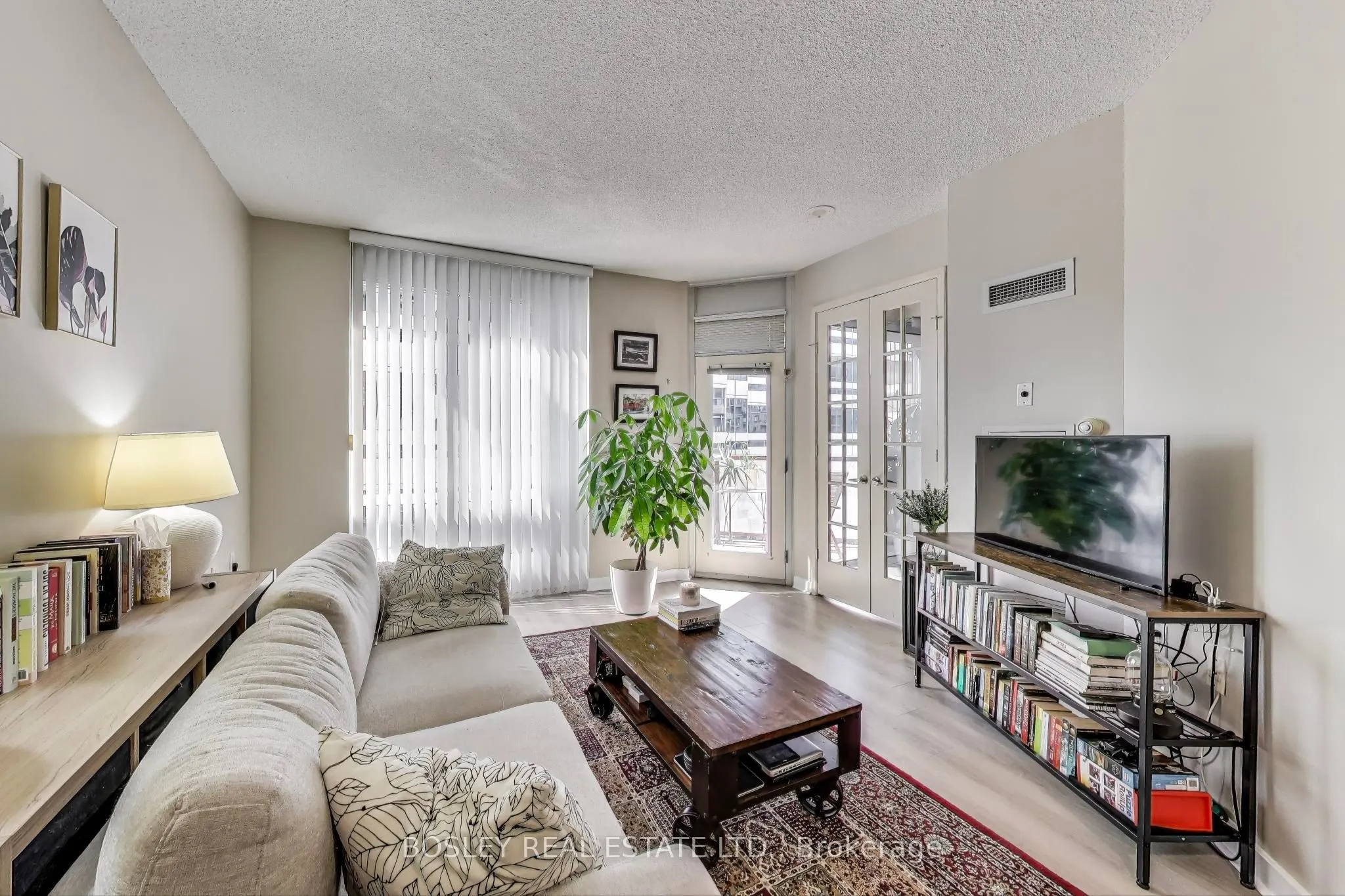 85 Bloor Street E, #1007